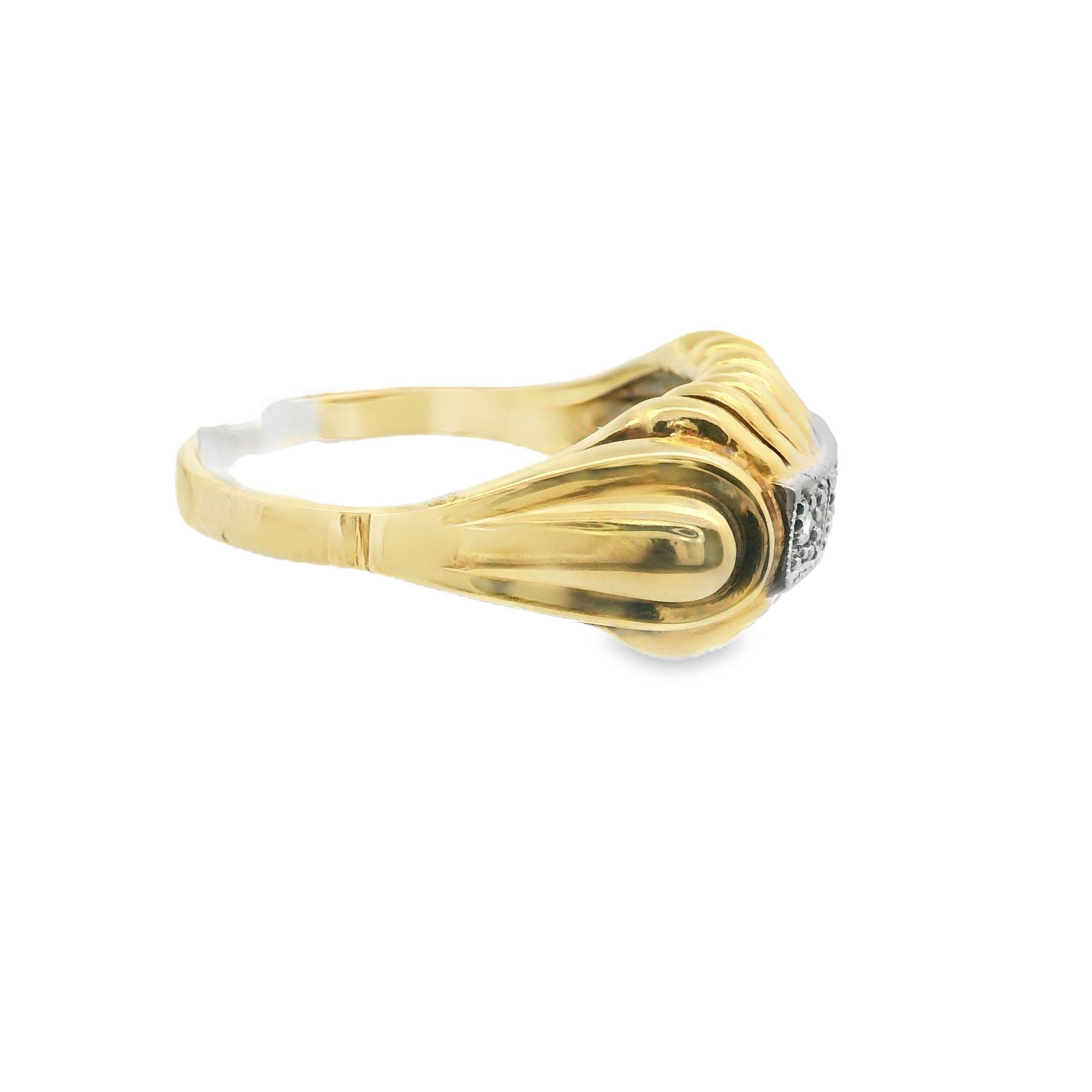 Women's .18 Carat Three Stone Diamond Ring in 14k Yellow Gold Mid Century Modern For Sale