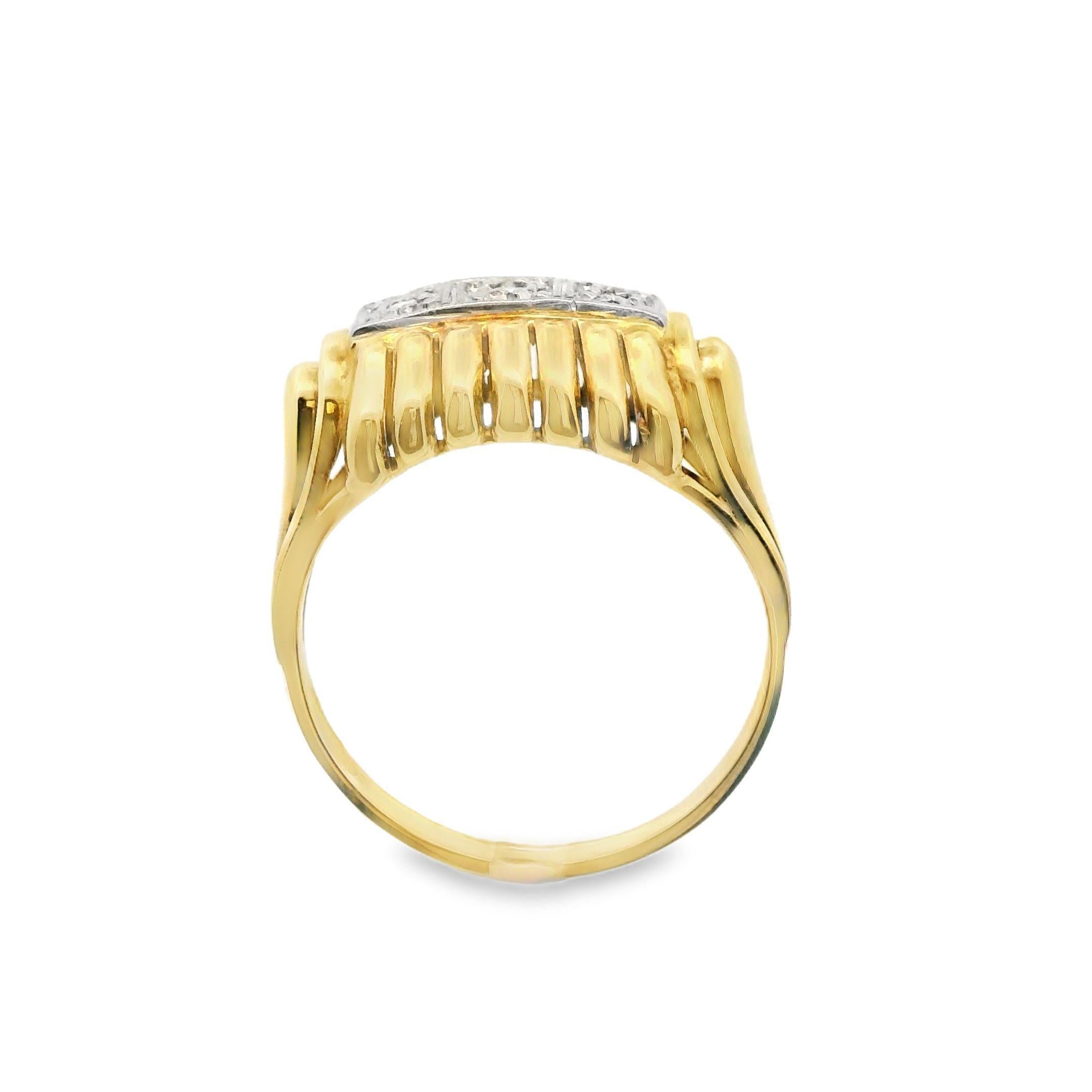 .18 Carat Three Stone Diamond Ring in 14k Yellow Gold Mid Century Modern For Sale 4
