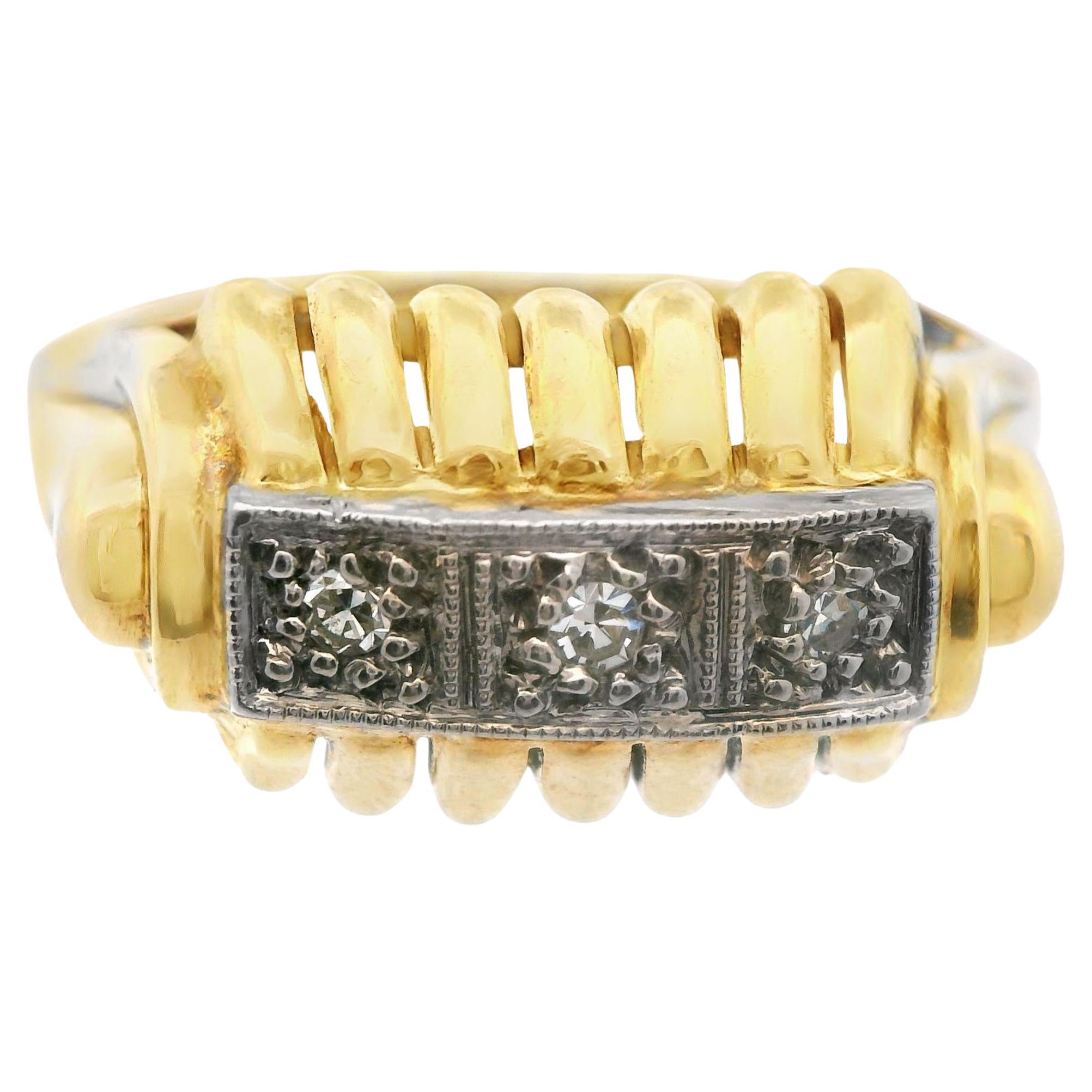 .18 Carat Three Stone Diamond Ring in 14k Yellow Gold Mid Century Modern For Sale
