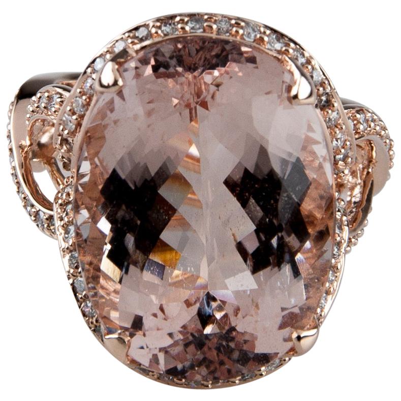 18 Carat Tourmaline Solitaire Ring with Diamond Accents in Rose Gold For Sale