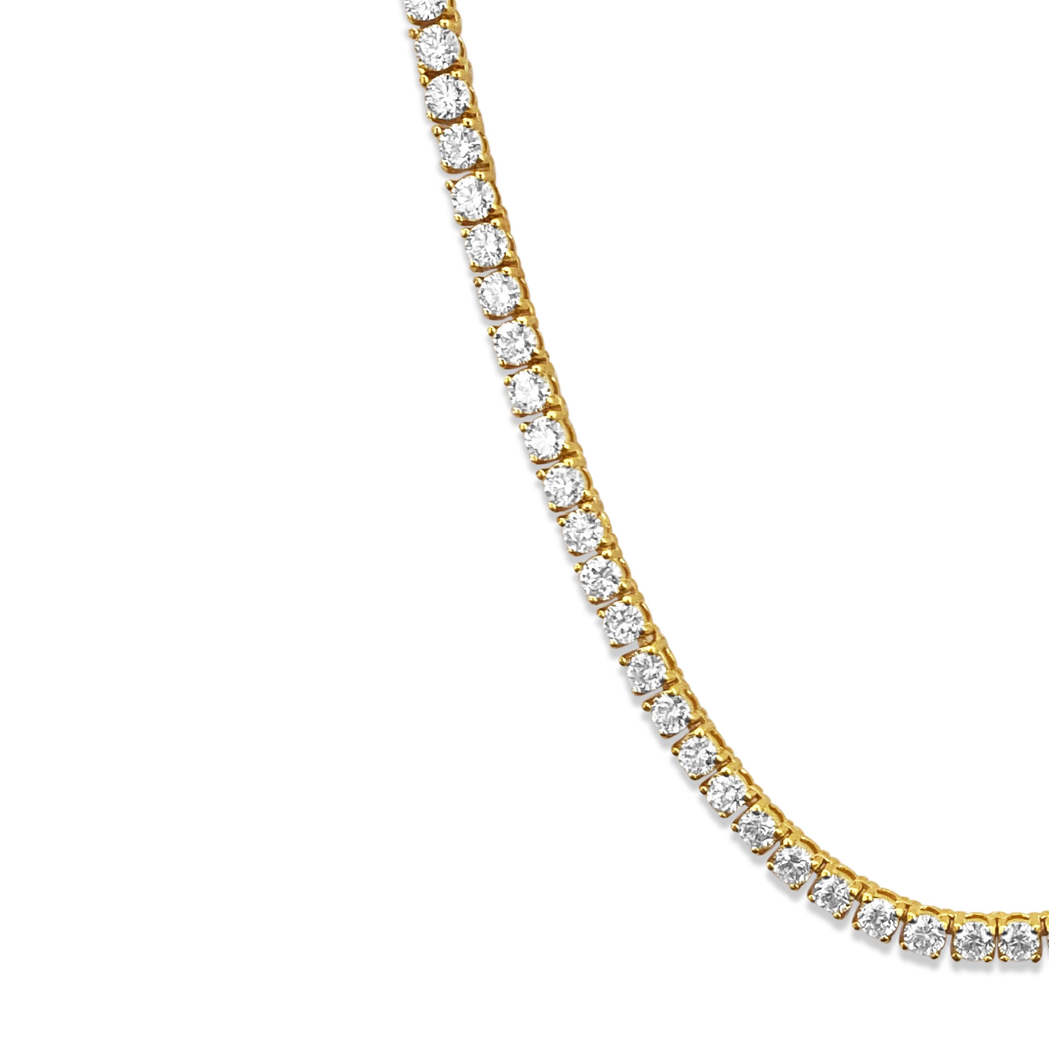 18 Carat VVS Diamond Tennis Necklace 14k Gold For Sale 2
