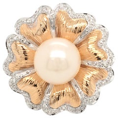 18 Carat White and Rose Gold Pearl Ring Flower Design Italy