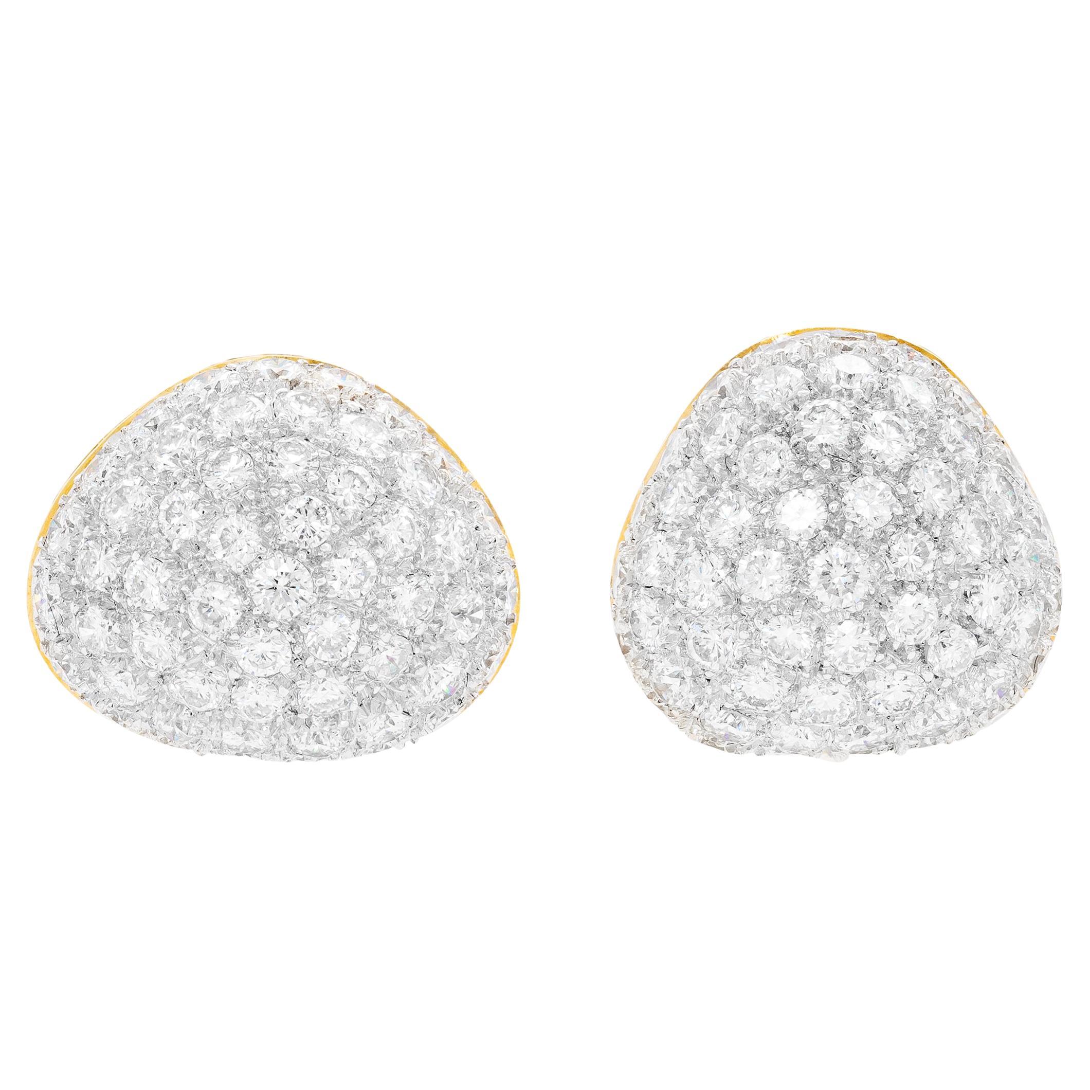 18 Carat White and Yellow Gold Diamond Bombé Cluster Asymmetric Stud Earrings