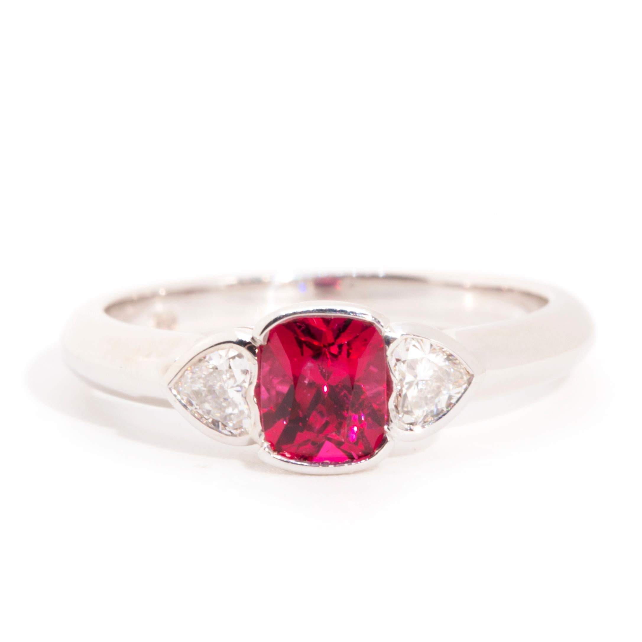 18 Carat White Gold 0.89 Carat Bright Red Spinel and Diamond Vintage Hearts Ring For Sale