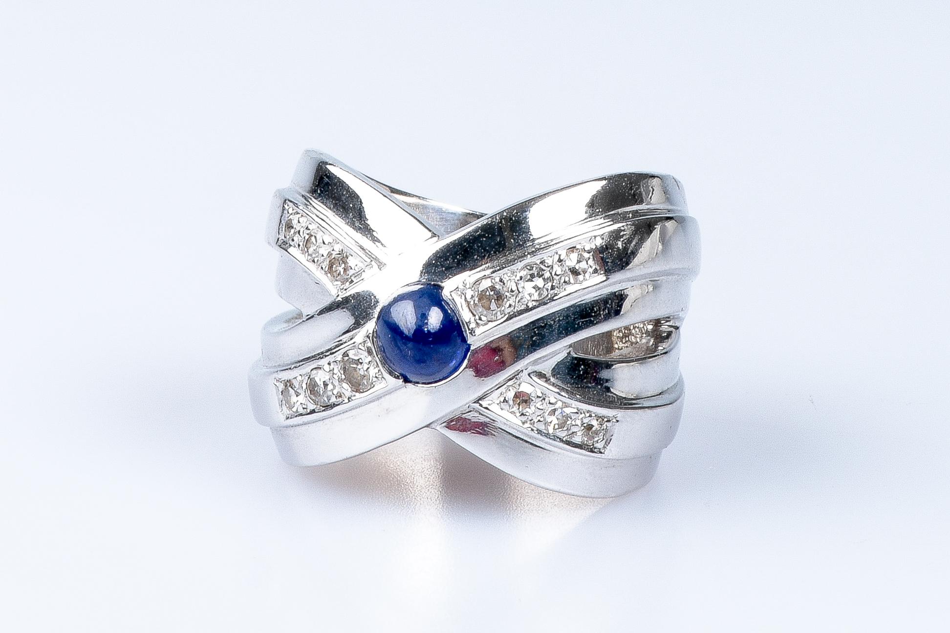 18 carat white gold Ceylon sapphire and diamonds ring  For Sale 3
