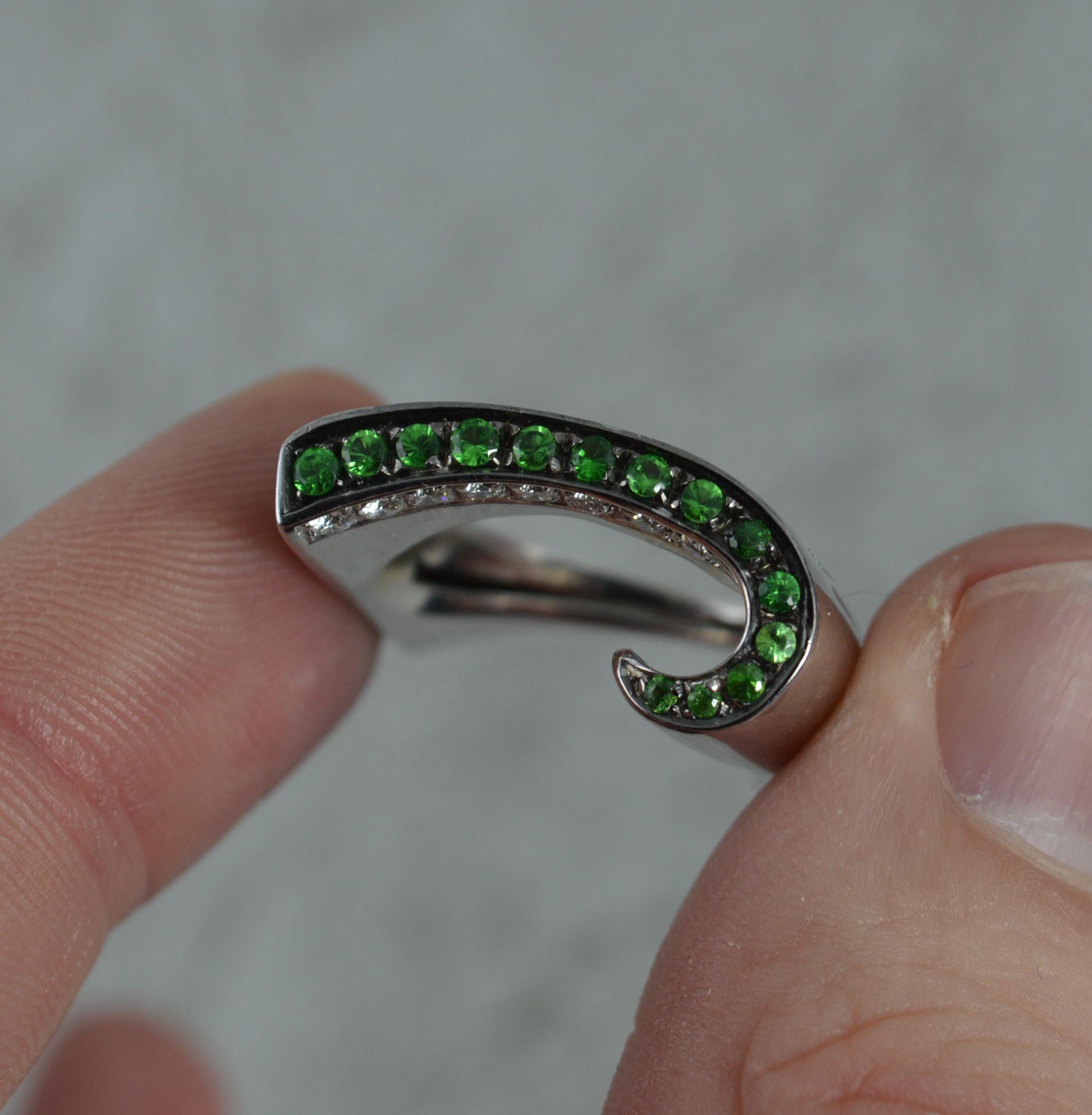 18 Carat White Gold Diamond and Green Garnet Band Ring In Excellent Condition In St Helens, GB