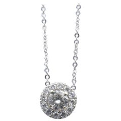 18 Carat White Gold Diamond Pendant Necklace