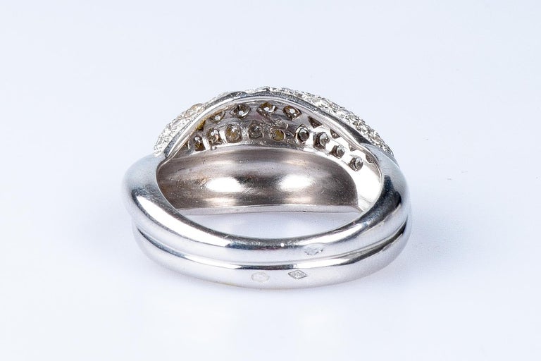 An 18 carat white gold diamond ring SOLD