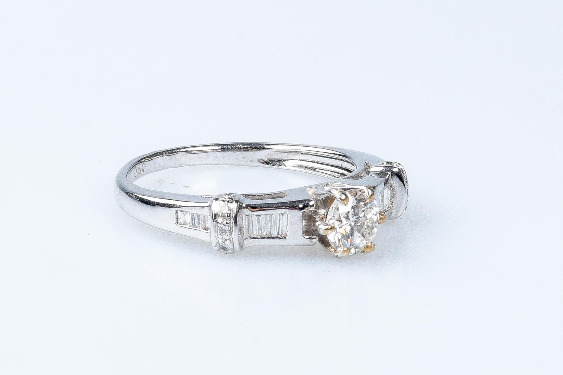 18 Karat Weißgold Diamantring mit Diamanten  im Zustand „Neu“ im Angebot in Monte-Carlo, MC