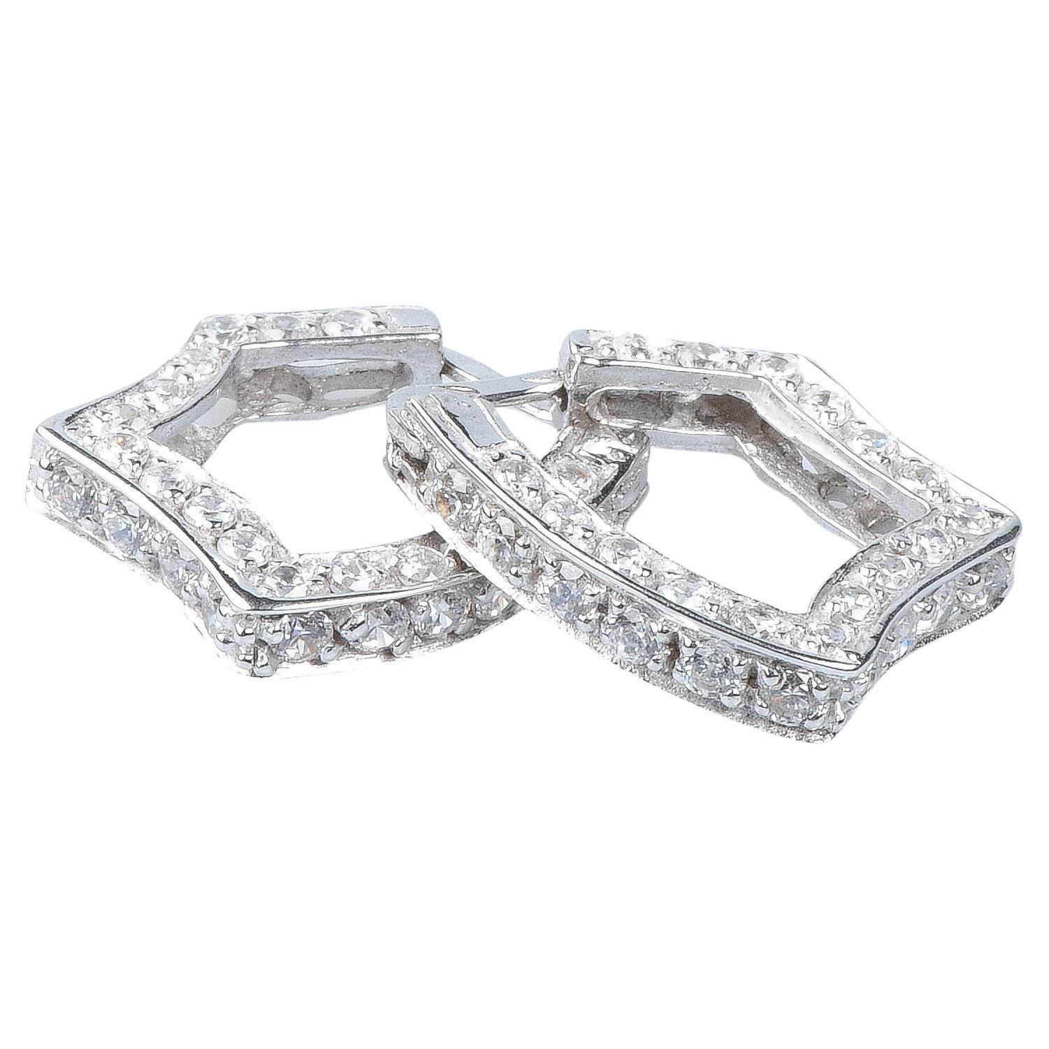 18 carat white gold earrings For Sale