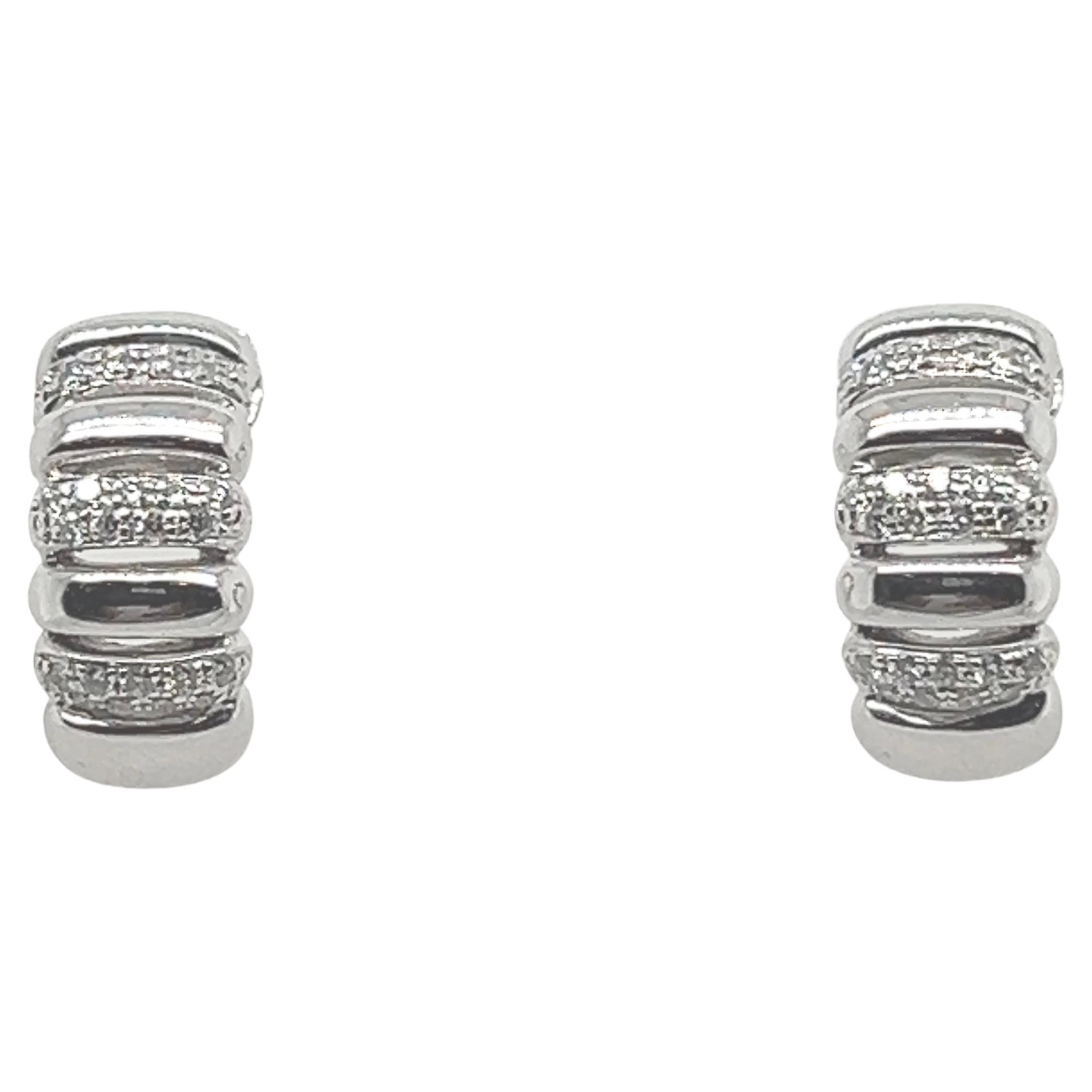 18-Carat White Gold Earrings with 0.360 Carat Diamonds For Sale