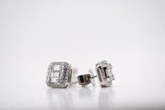 18-Carat White Gold Earrings with 70 Diamonds Totaling 0.70 Carats