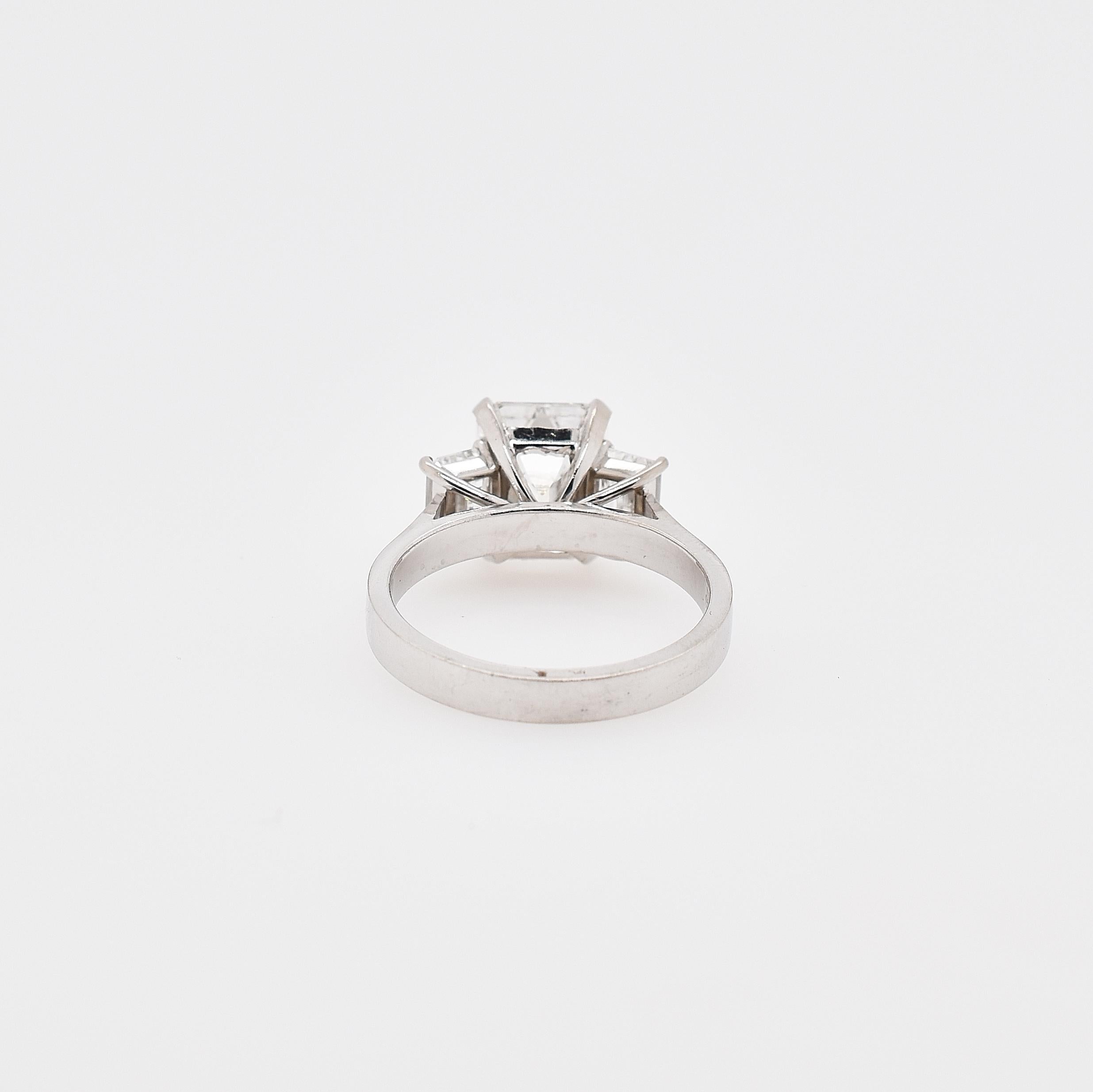 Contemporary 18 Carat White Gold Emerald Cut Diamond Three-Stone Ring