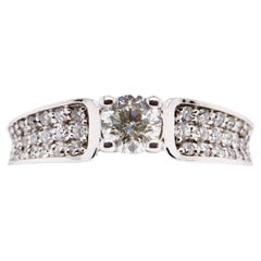 18 Carat White Gold Engagement Ring with 0.950 Carat Diamonds