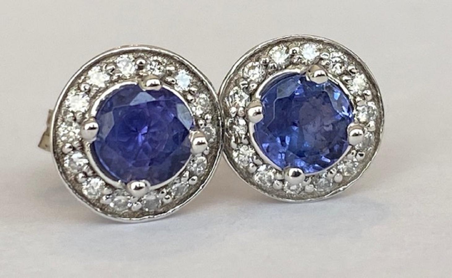 Contemporary 18 Carat White Gold Halo Earrings with Tanzanite & Diamonds For Sale