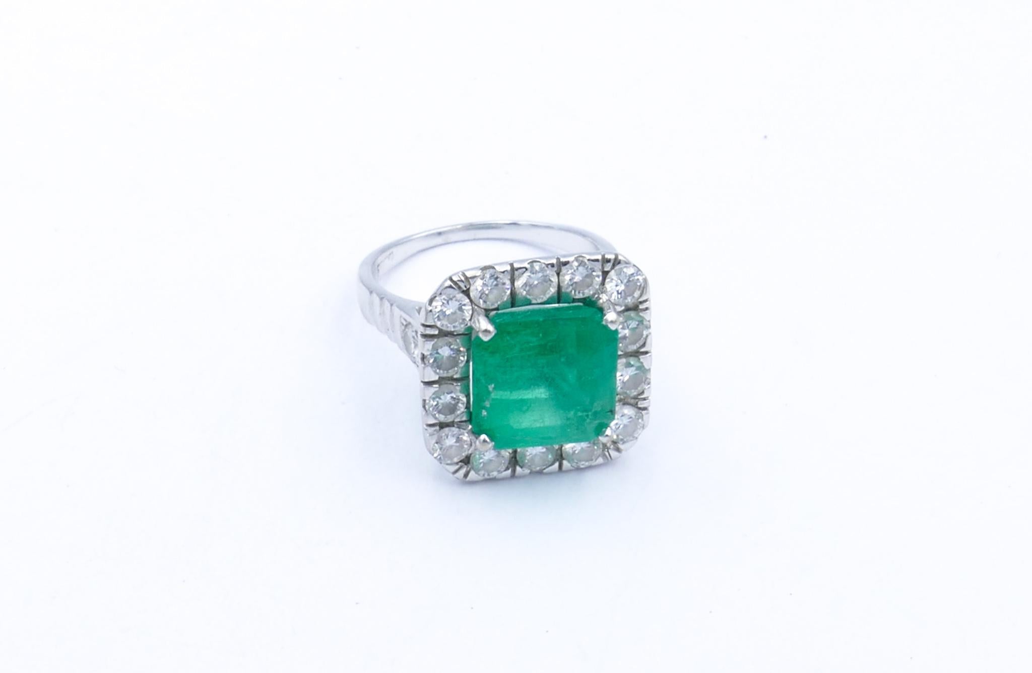 Mixed Cut 18 Carat White Gold Large Emerald and Diamond Cocktail Ring For Sale