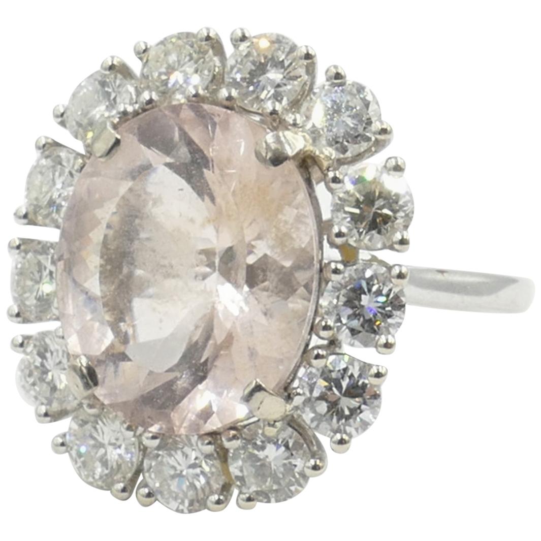 18 Carat White Gold Morganite and Diamond Fancy Cocktail Ring For Sale