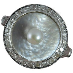 18 Carat White Gold Mother of Pearl and Diamond Panel Cluster Ring