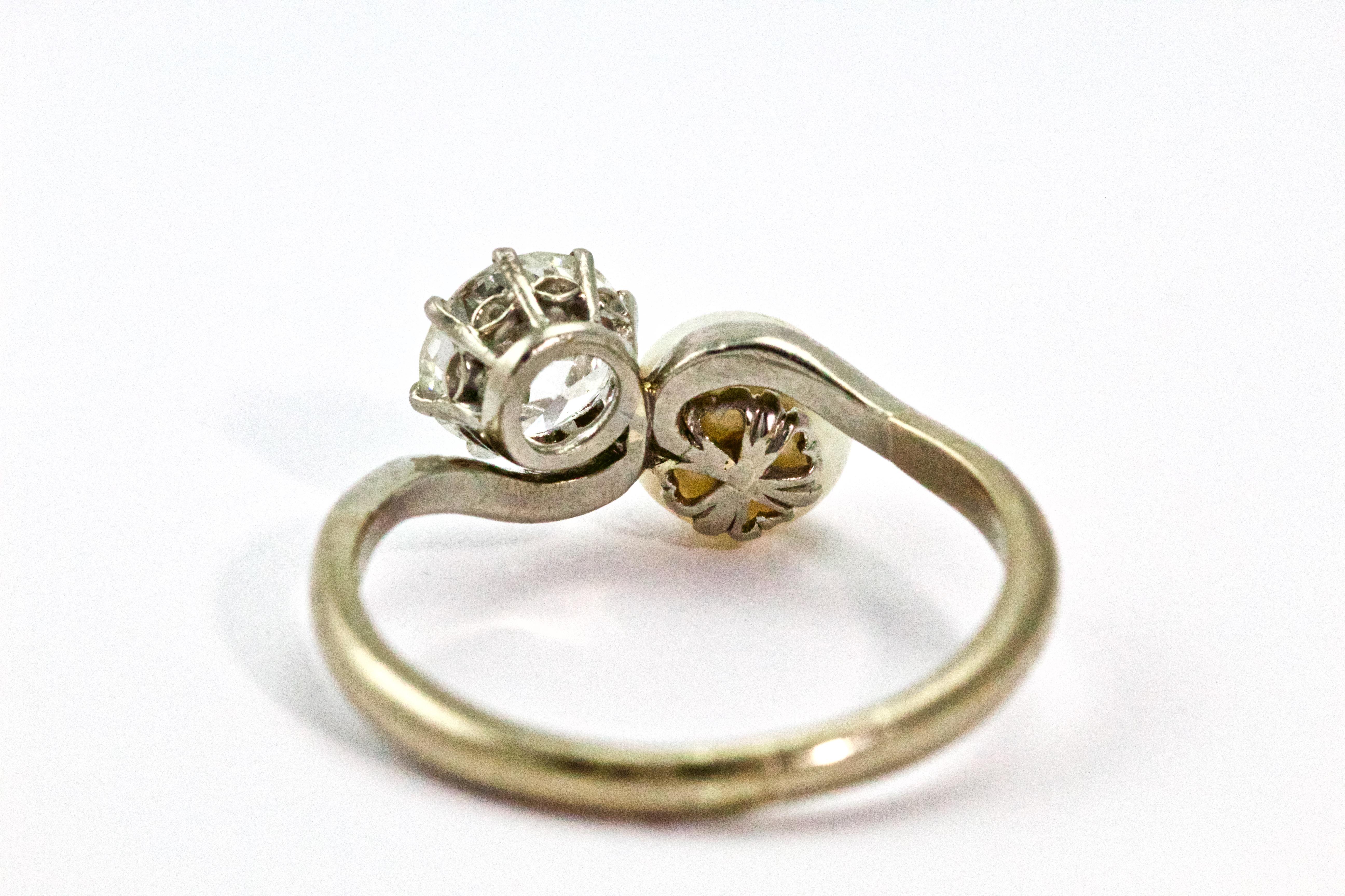 18 carat white gold 1 carat diamond engagement ring