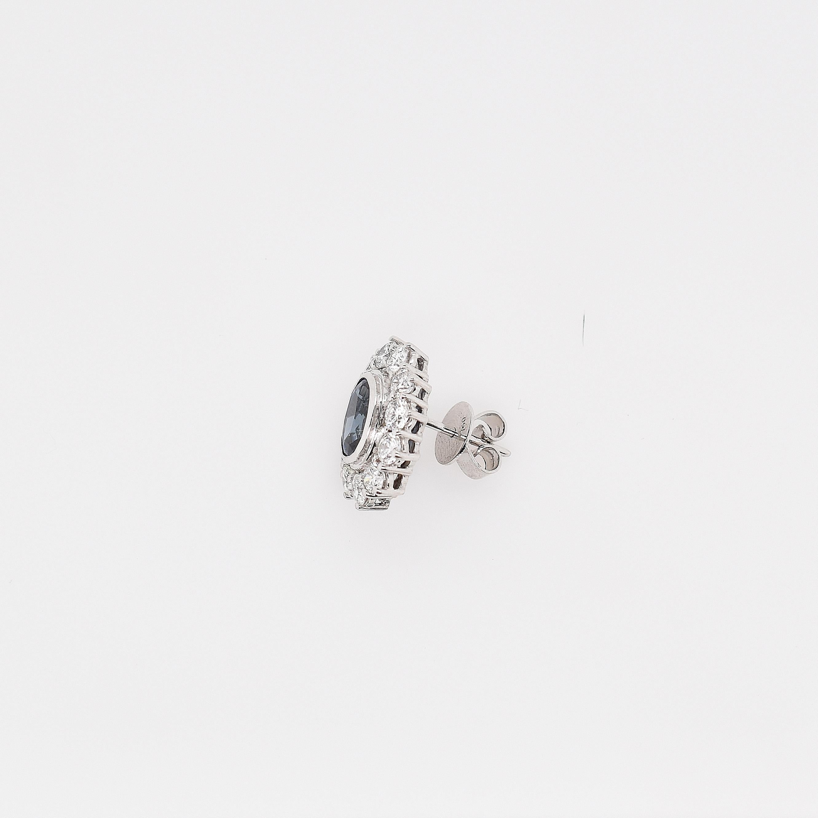 Contemporary 18 Carat White Gold Oval Ceylon Sapphire and Diamond Cluster Stud Earrings