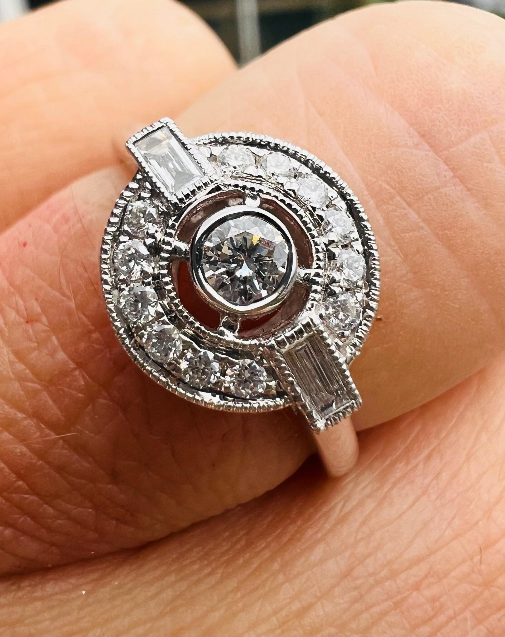 18-Carat White Gold Ring Set With A Paving Of Diamonds 5