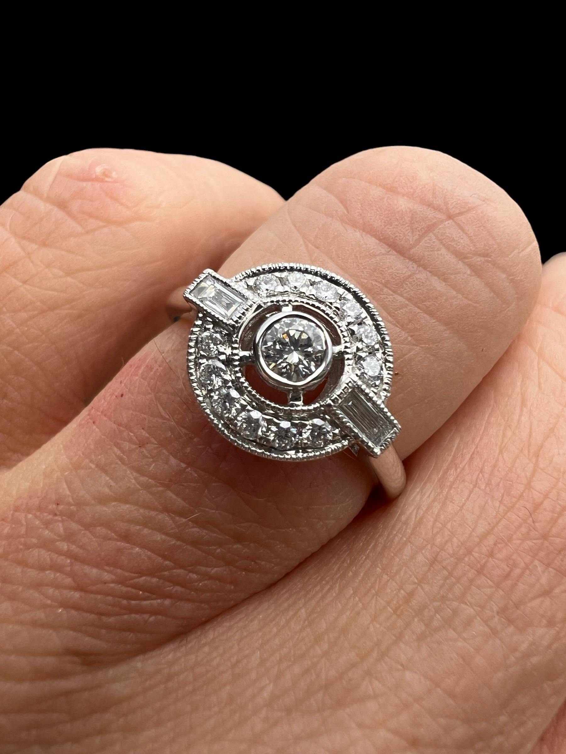 Art Deco 18-Carat White Gold Ring Set With A Paving Of Diamonds