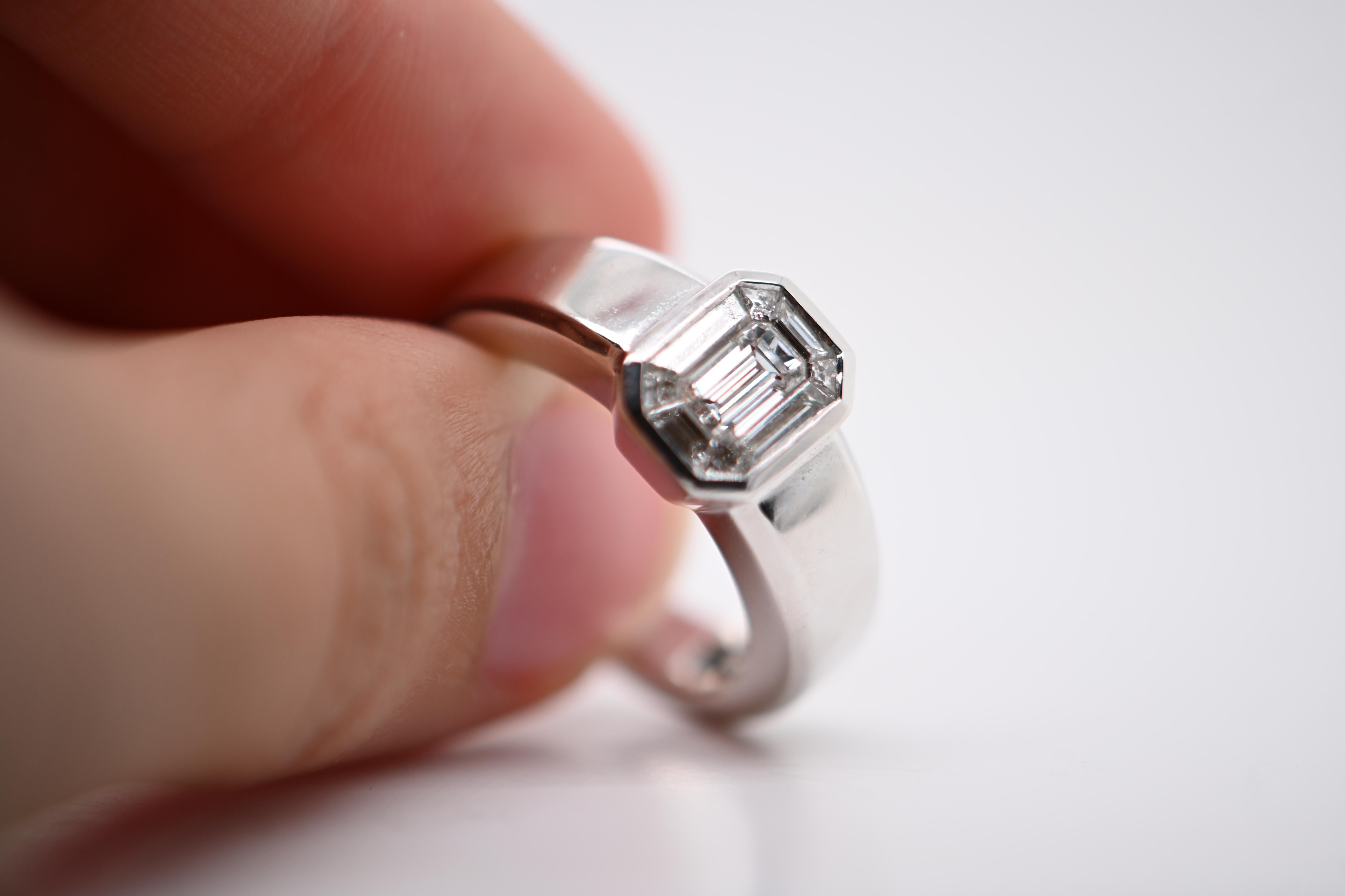 Octagon Cut 18-Carat White Gold Ring with 1 Carat Diamonds For Sale