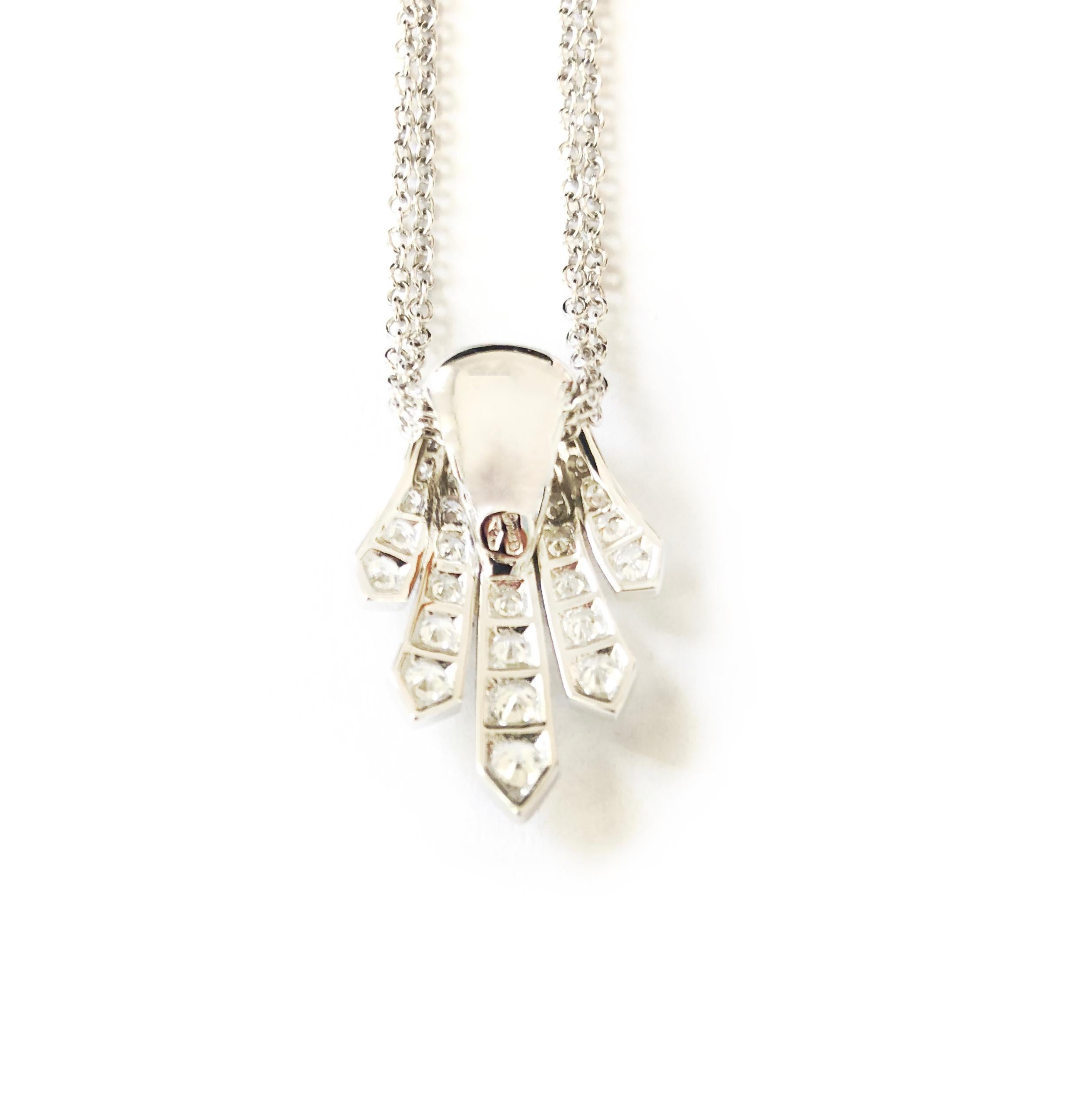 Contemporary 18 Carat White Gold Round Brilliant Cut Diamond Necklace For Sale