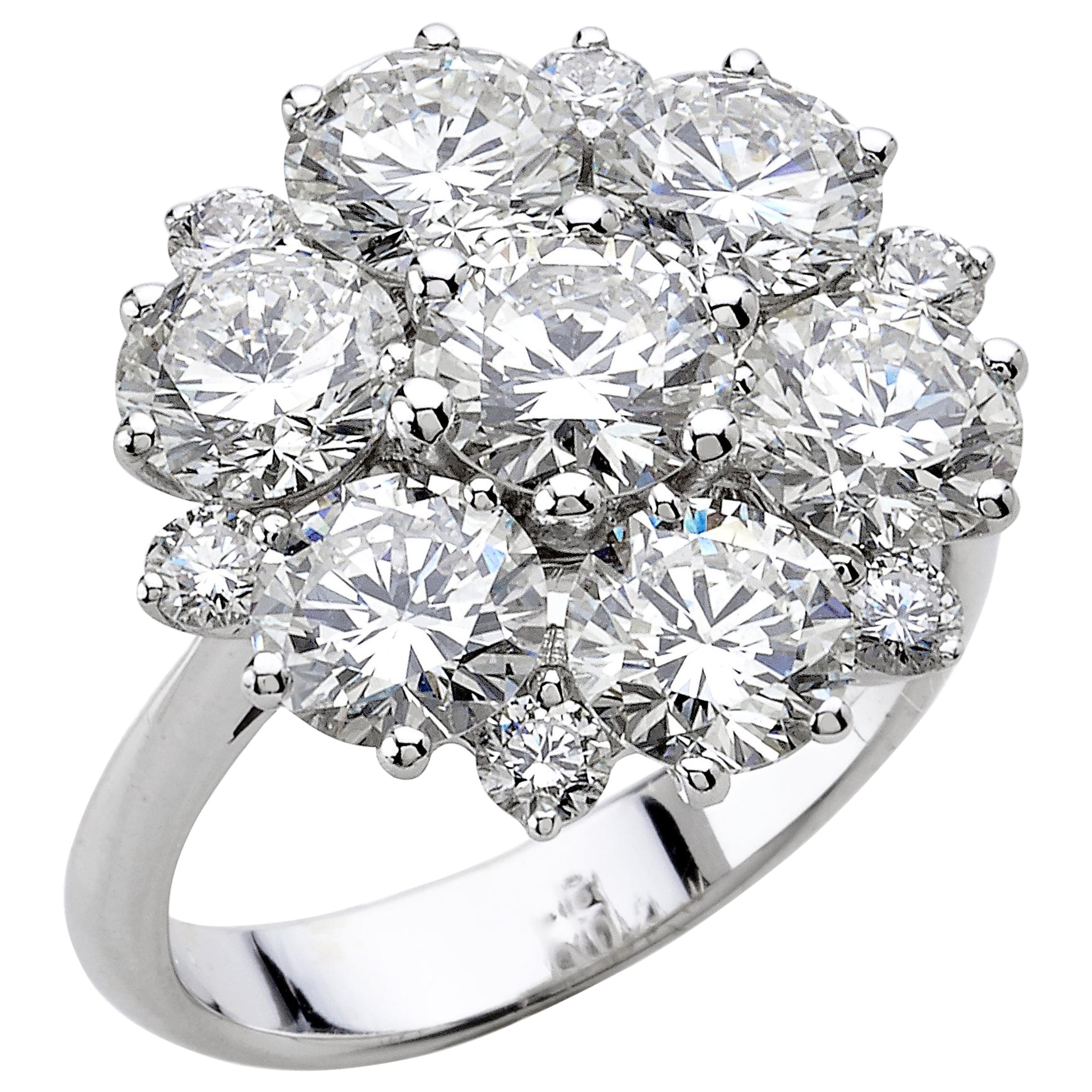 18 Carat White Gold Round Cut Diamonds Classical Design Bridal Ring For Sale