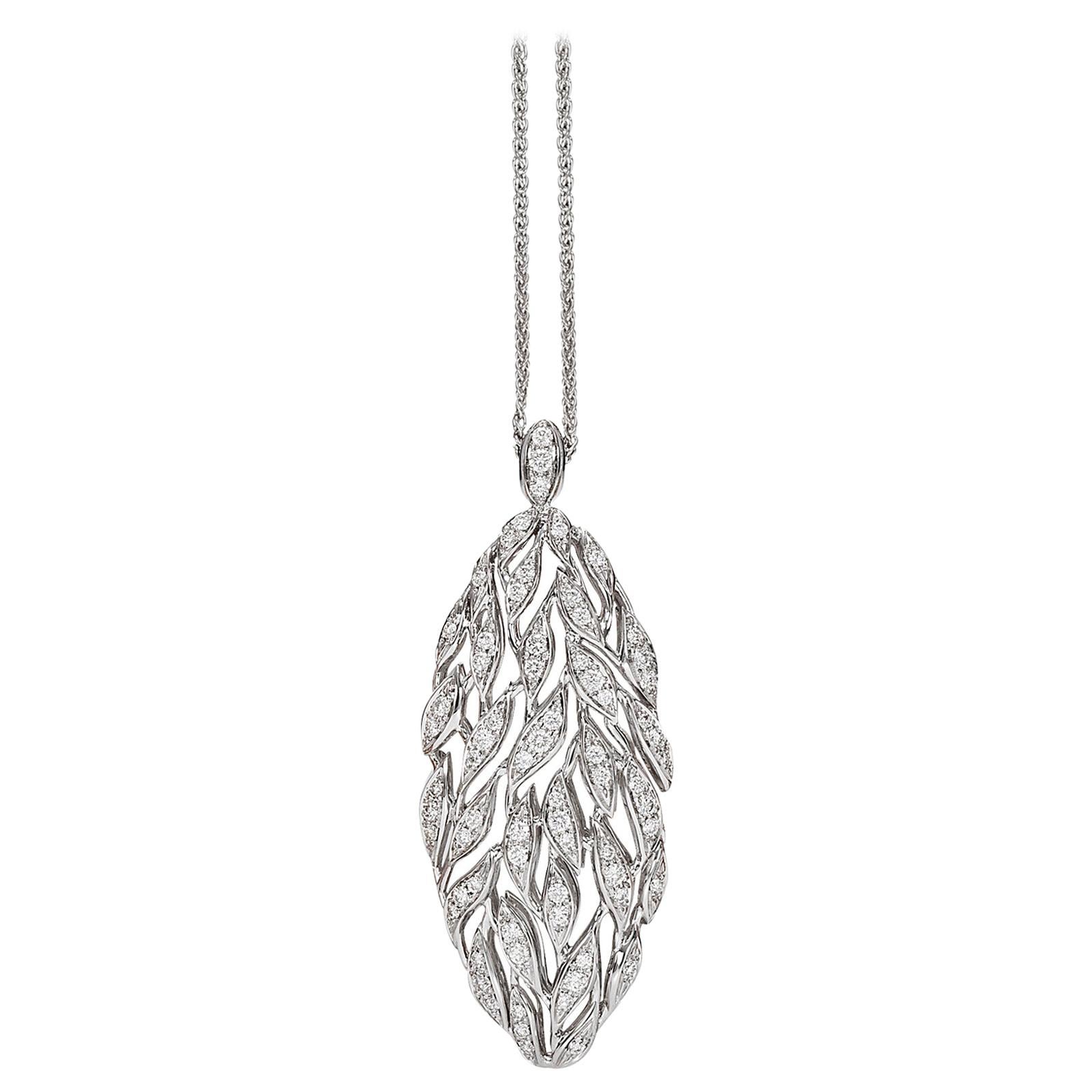 18 Carat White Gold Round Cut Diamonds Pendant Necklace For Sale