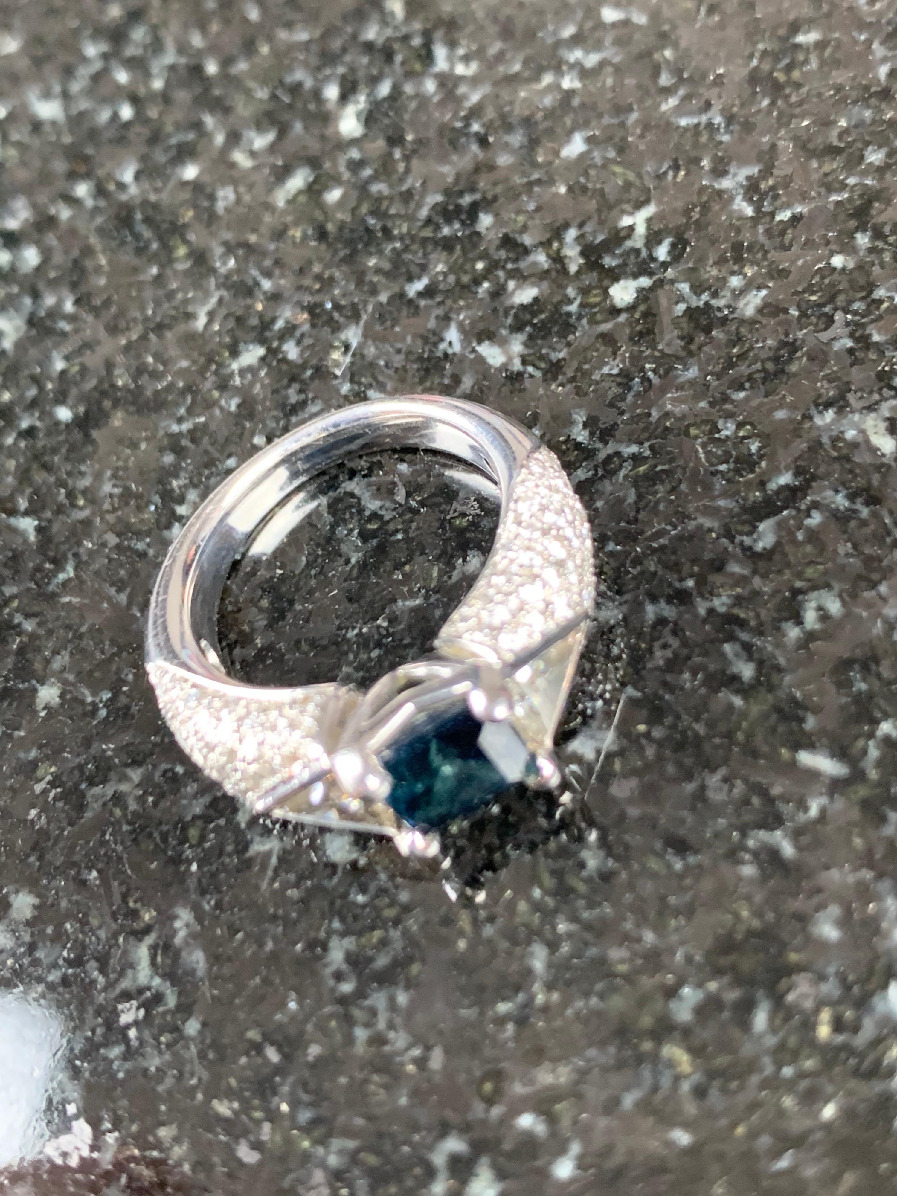 Women's 18 Carat White Gold and Sapphire Cocktail Ring For Sale