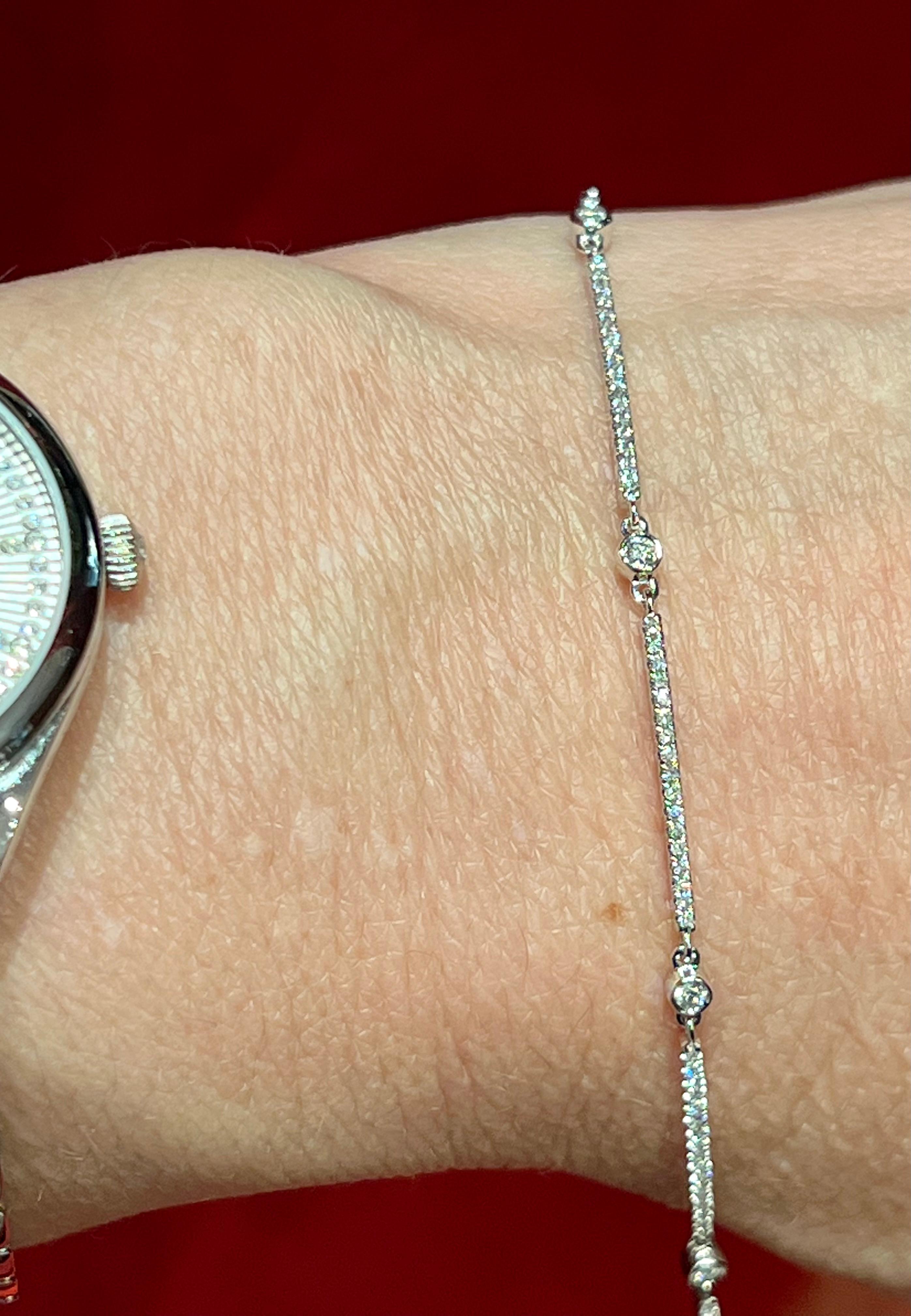18-Carat White Gold Tennis Bracelet, Paving with Modern-Cut Diamonds 1