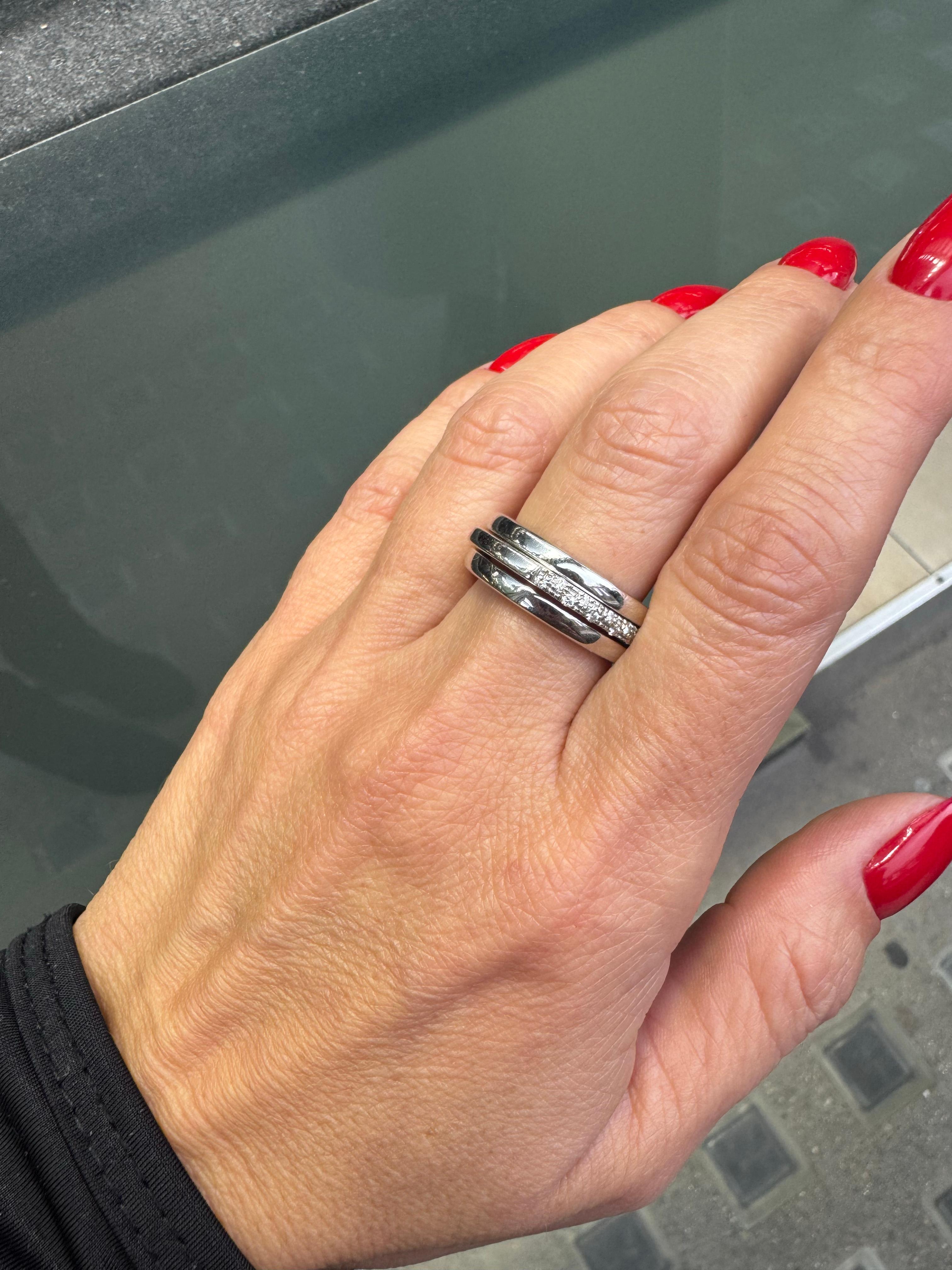 Anello a due pezzi in oro bianco 18 carati con fascia rimovibile incastonata di diamanti in vendita 2