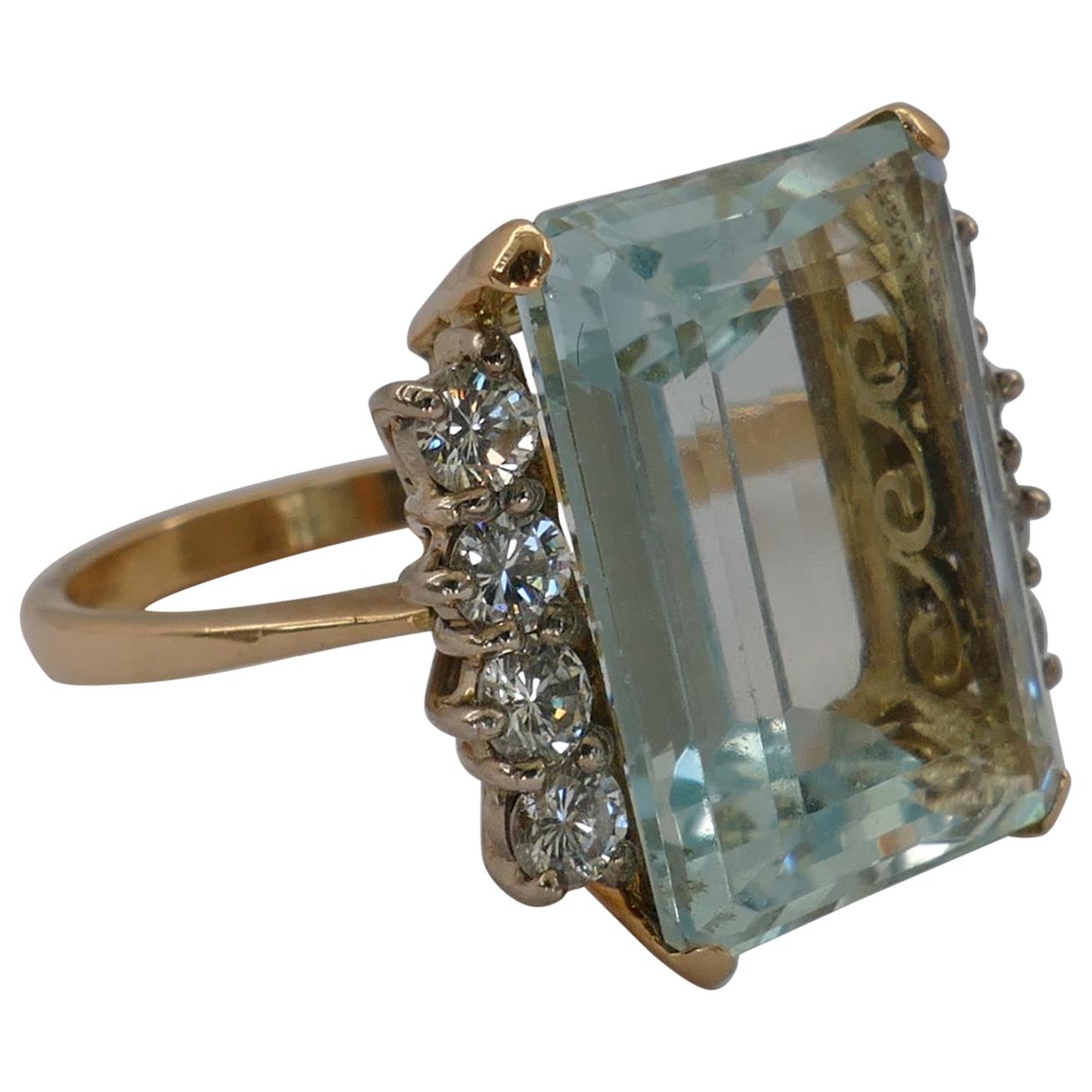 18 Carat Yellow and White Gold Aquamarine and Diamond Cocktail Ring