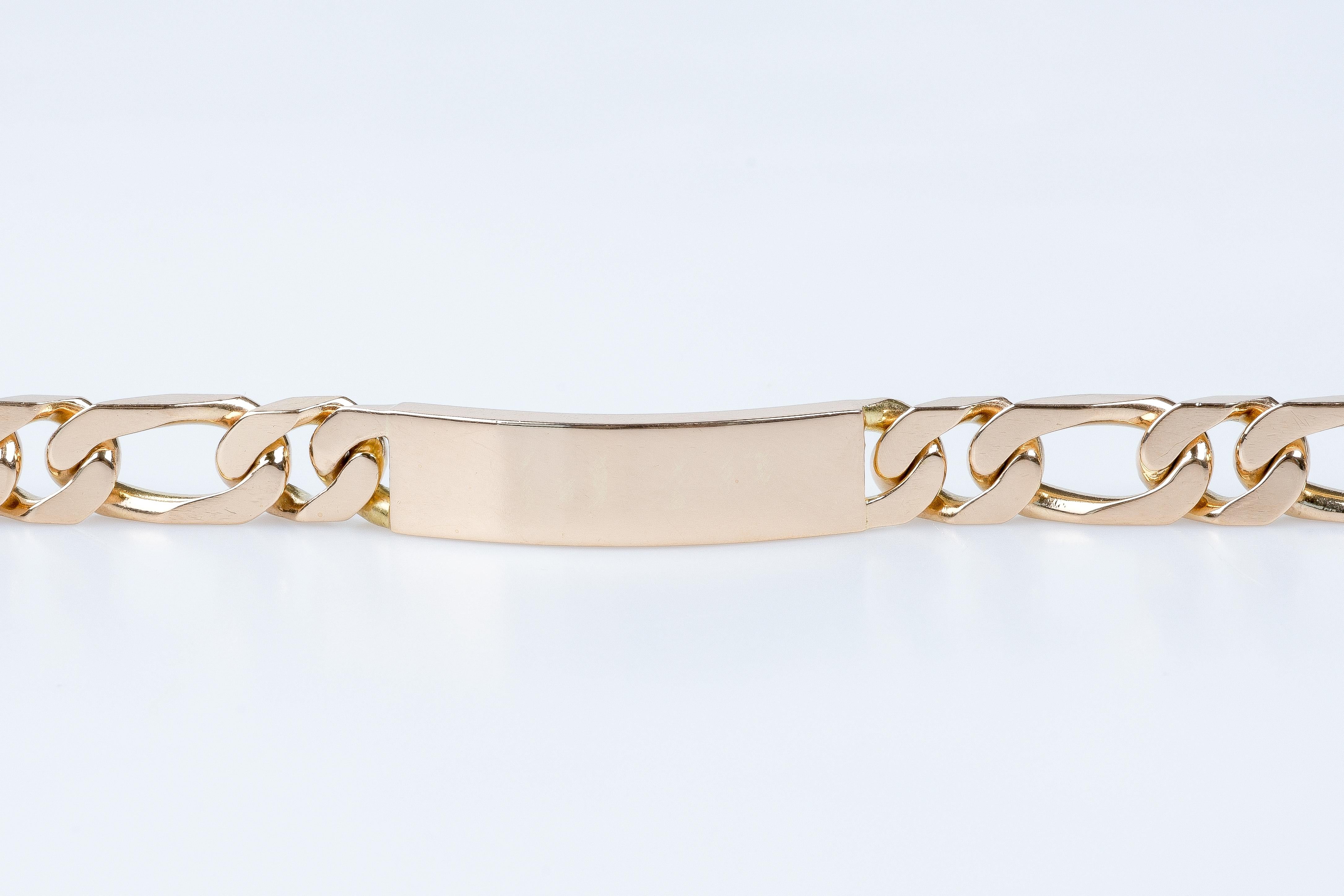 18 carat yellow gold alternating mesh identity bracelet  For Sale 2