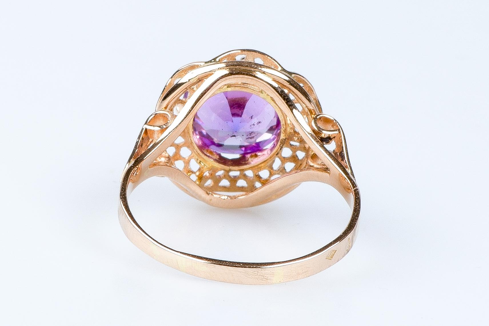 18 carat yellow gold amethyst ring For Sale 4