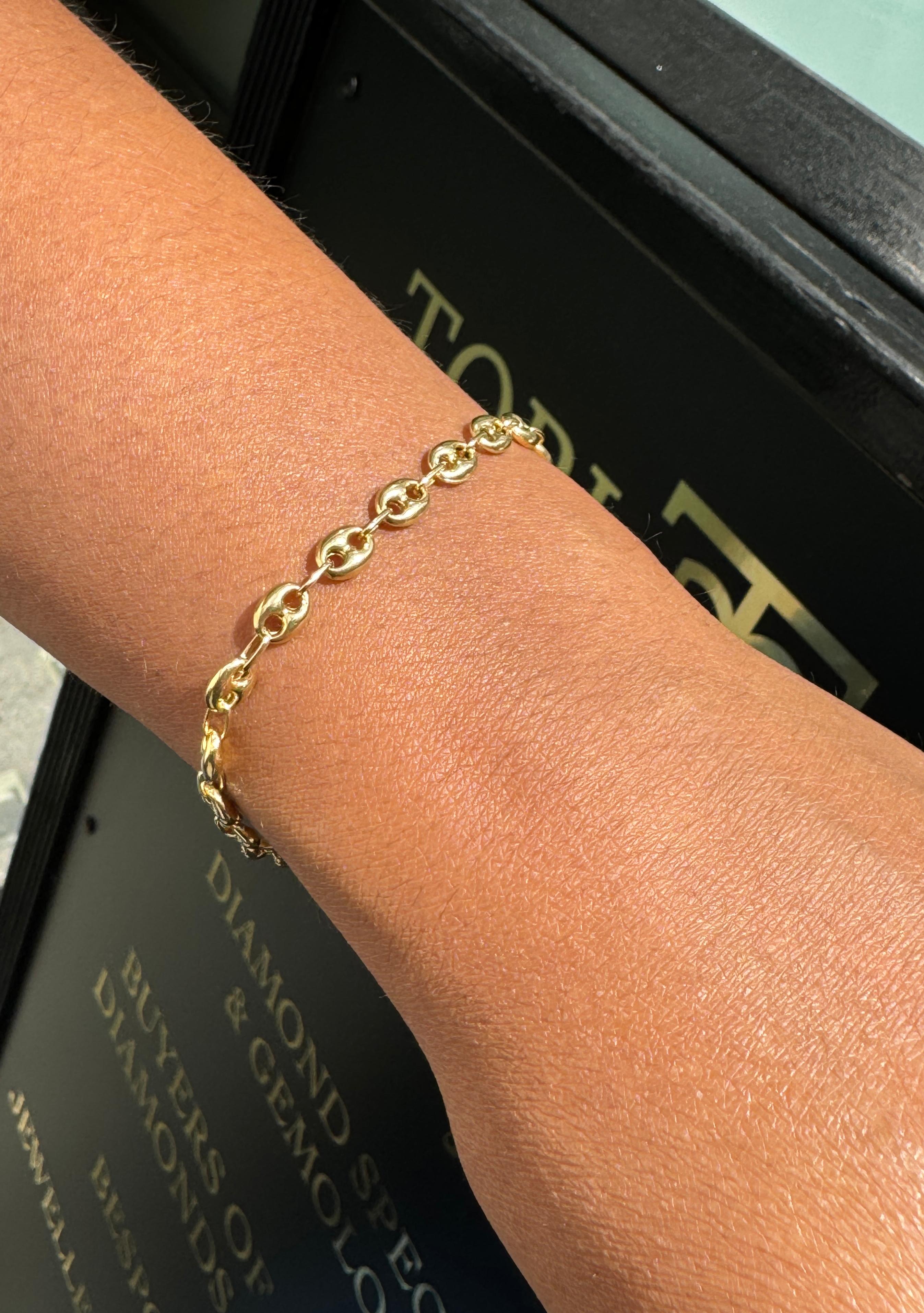18 Carat Yellow Gold Anchor Mariner Link Chain Bracelet 1