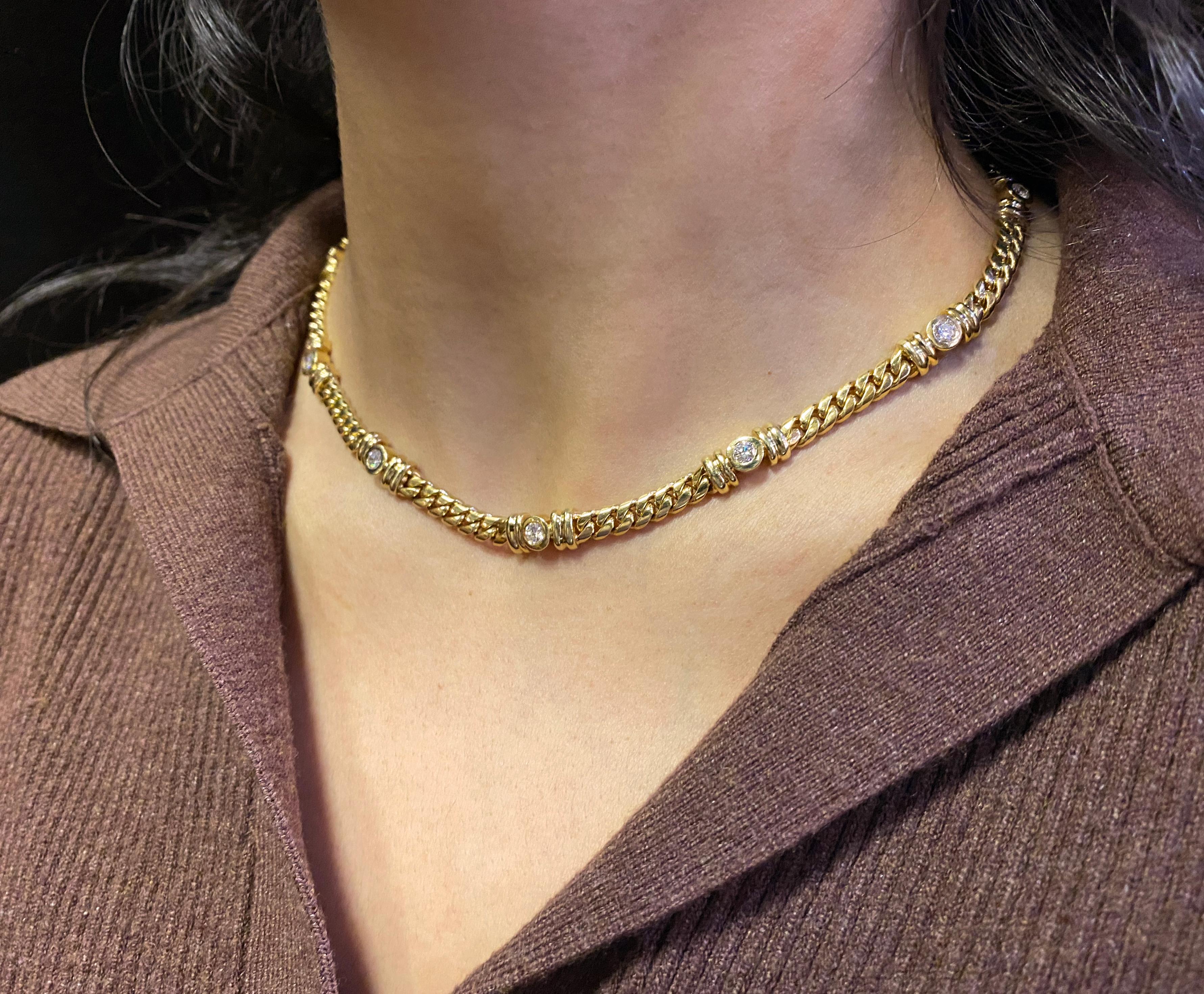 18 Carat Yellow Gold and Diamond Asprey Necklace In Excellent Condition For Sale In London, GB