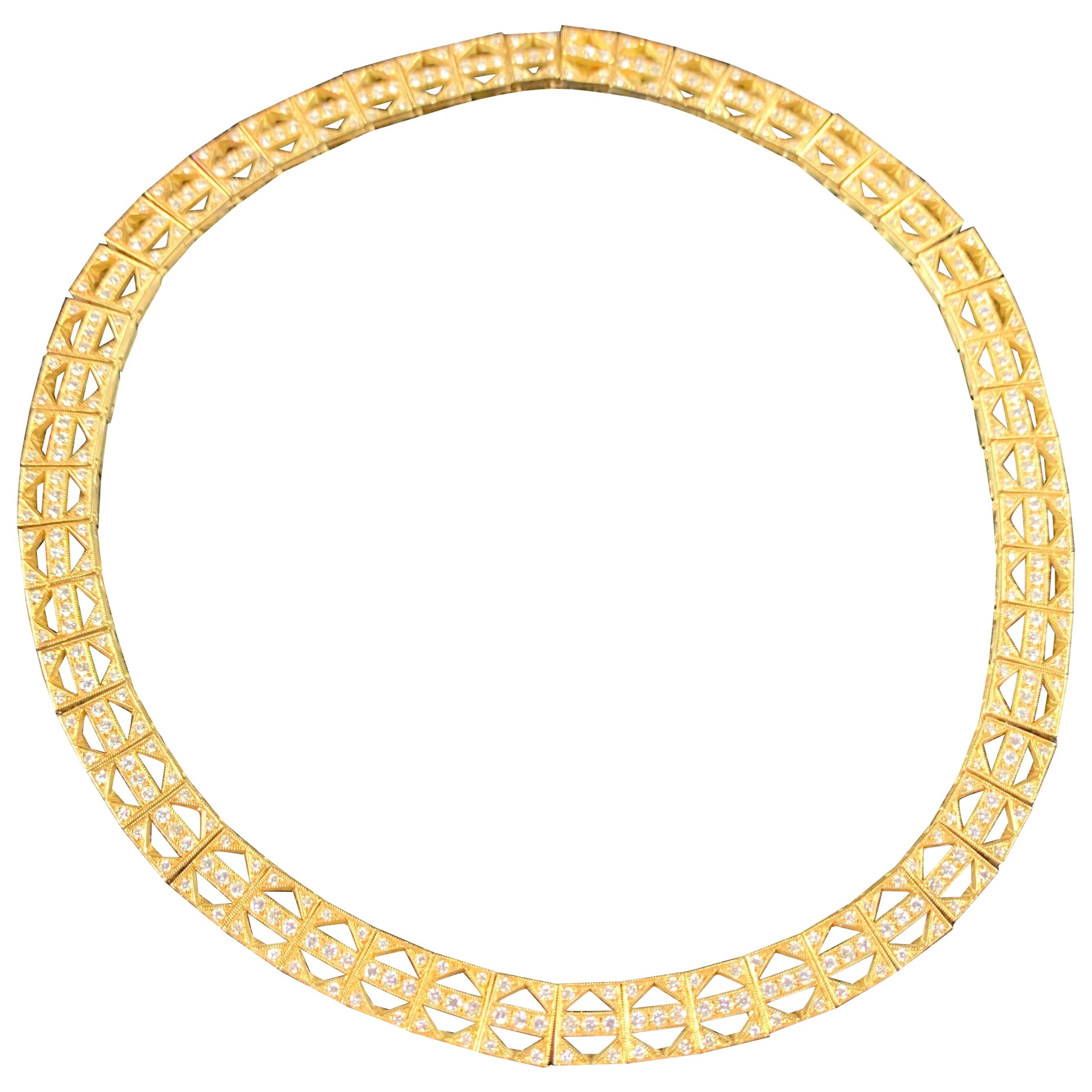 18 Carat Yellow Gold and Diamond Necklace For Sale