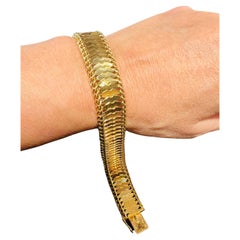18 Carat Yellow Gold Bracelet, 1950s
