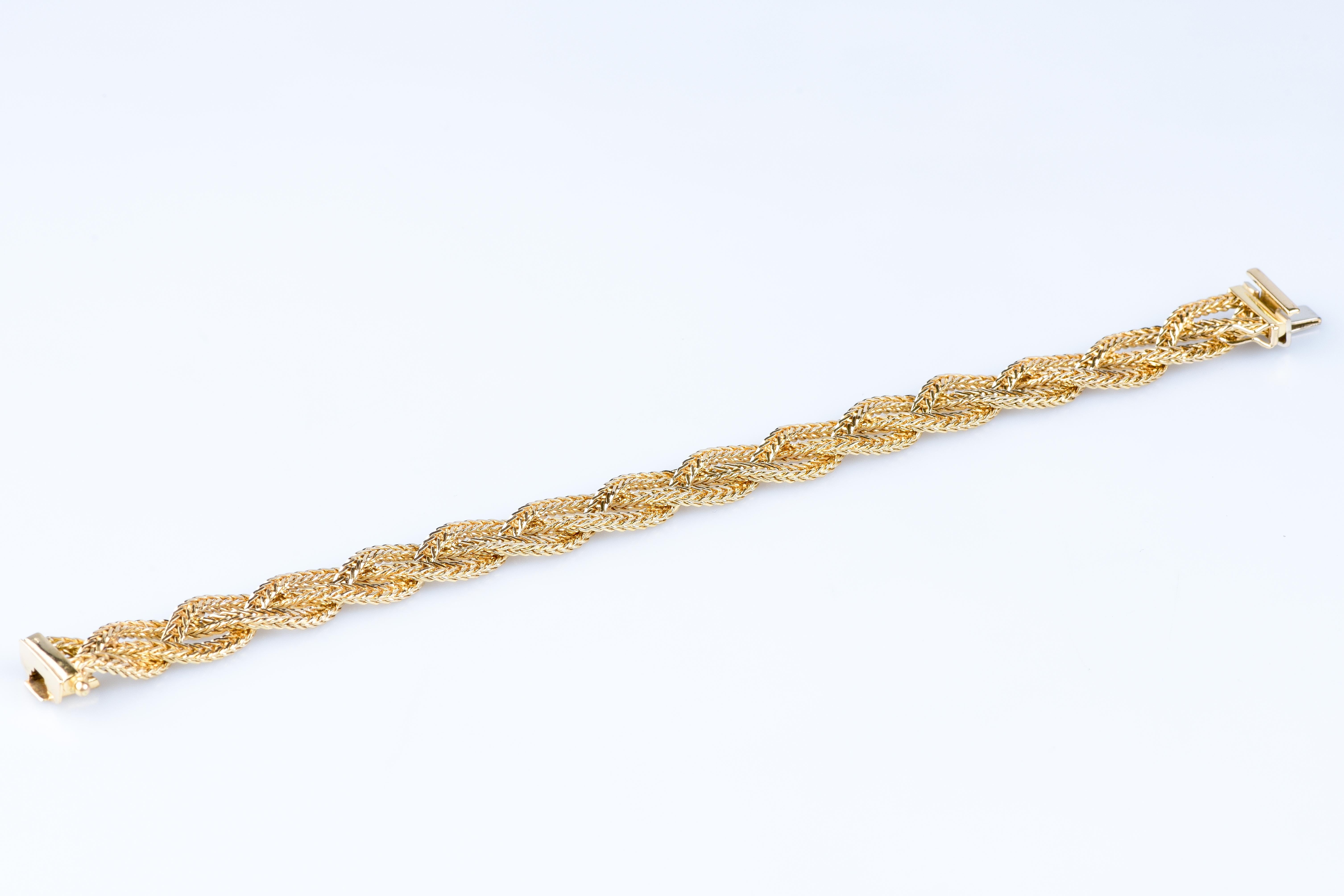 18 carat yellow gold braid bracelet 9