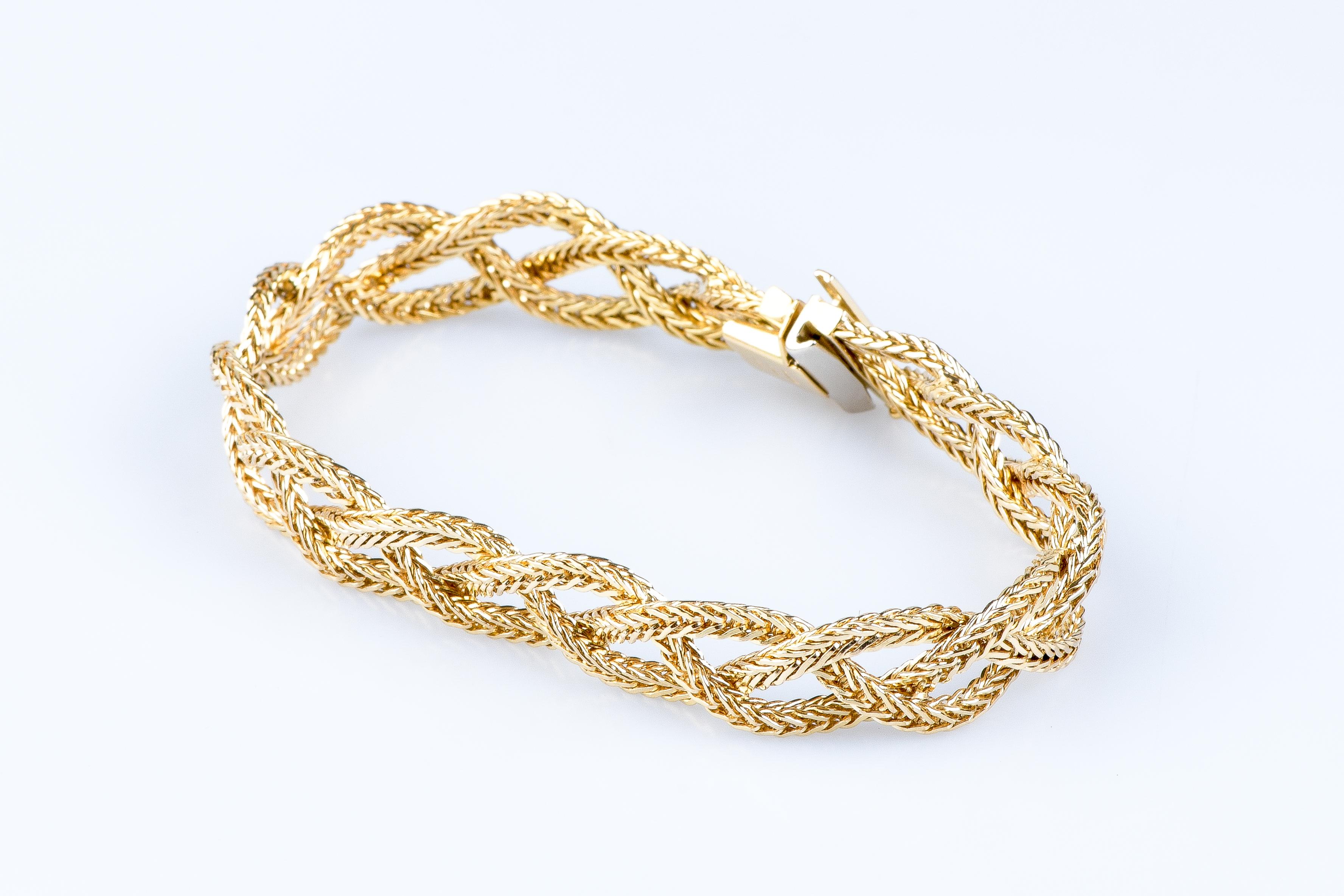 18 carat yellow gold braid bracelet 10