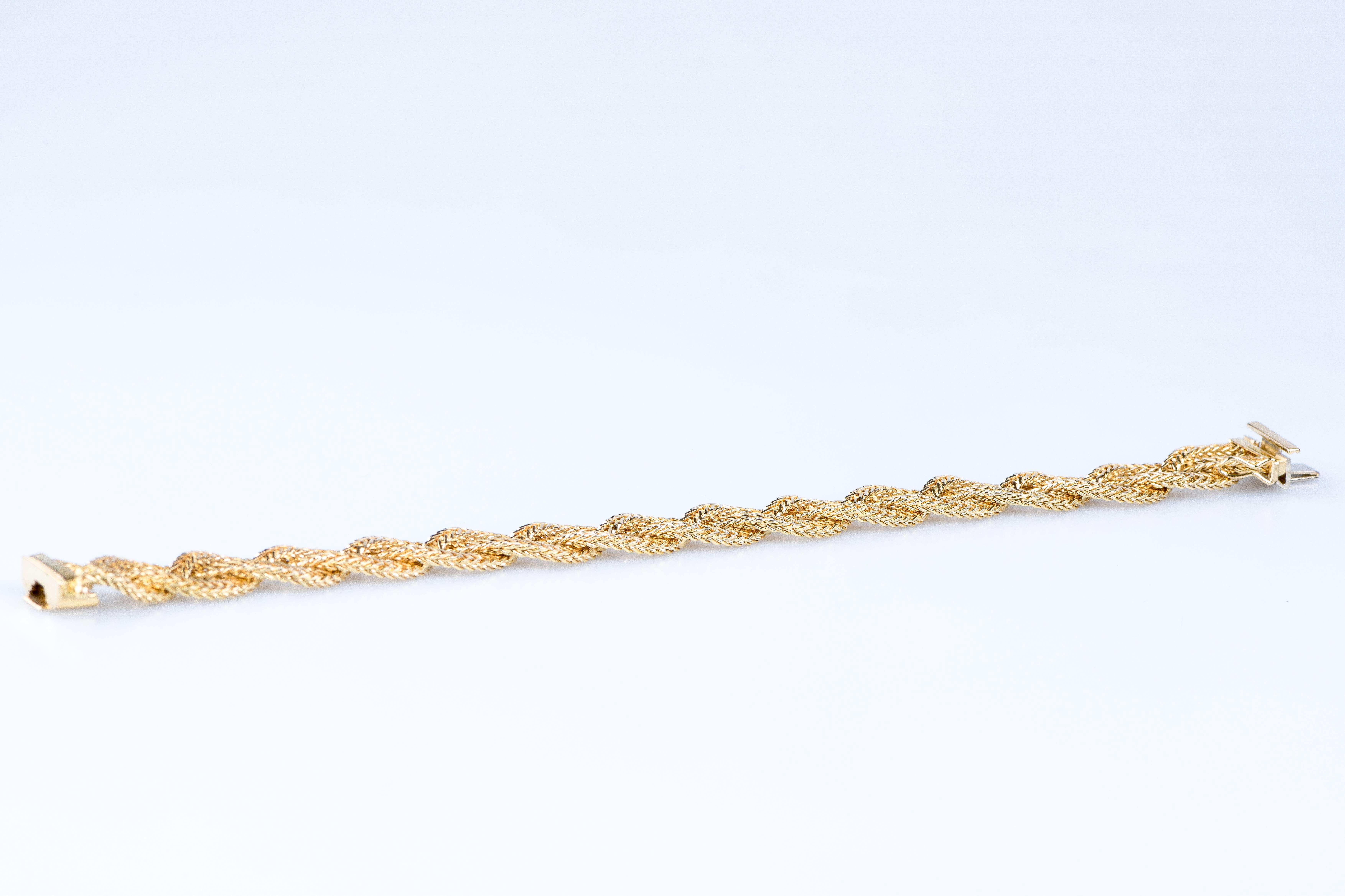 18 carat yellow gold braid bracelet 11