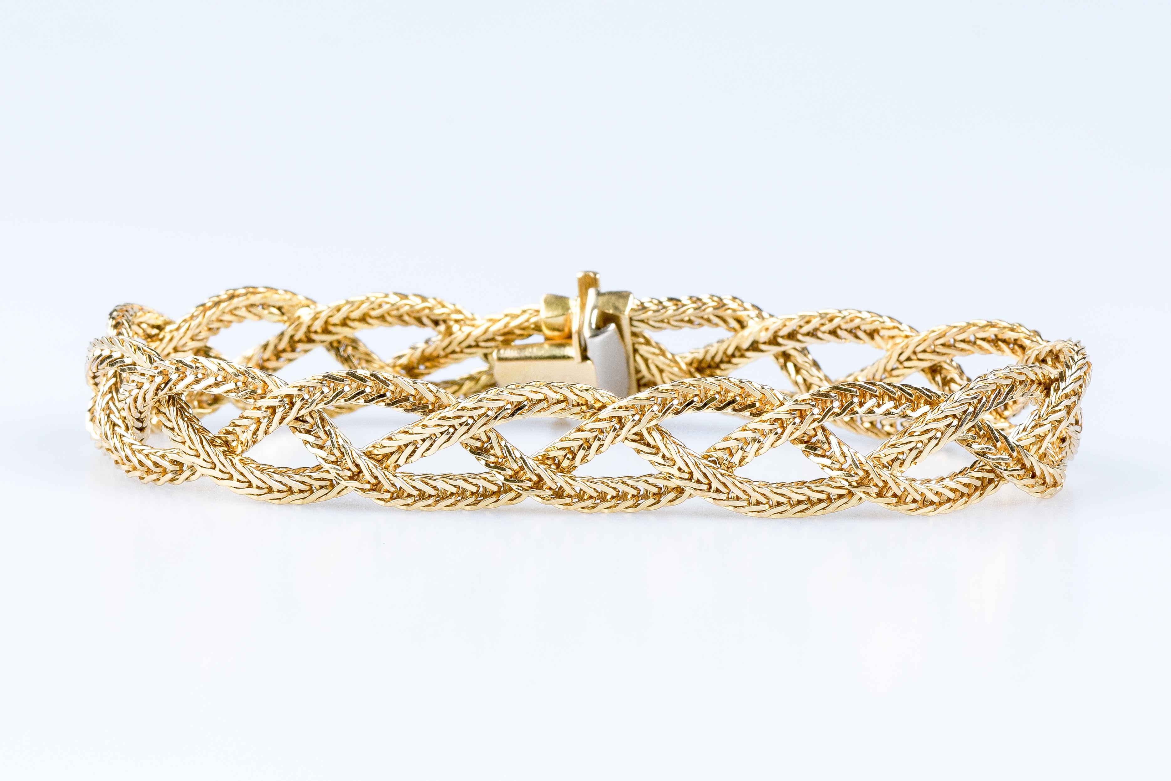 Women's or Men's 18 carat yellow gold braid bracelet