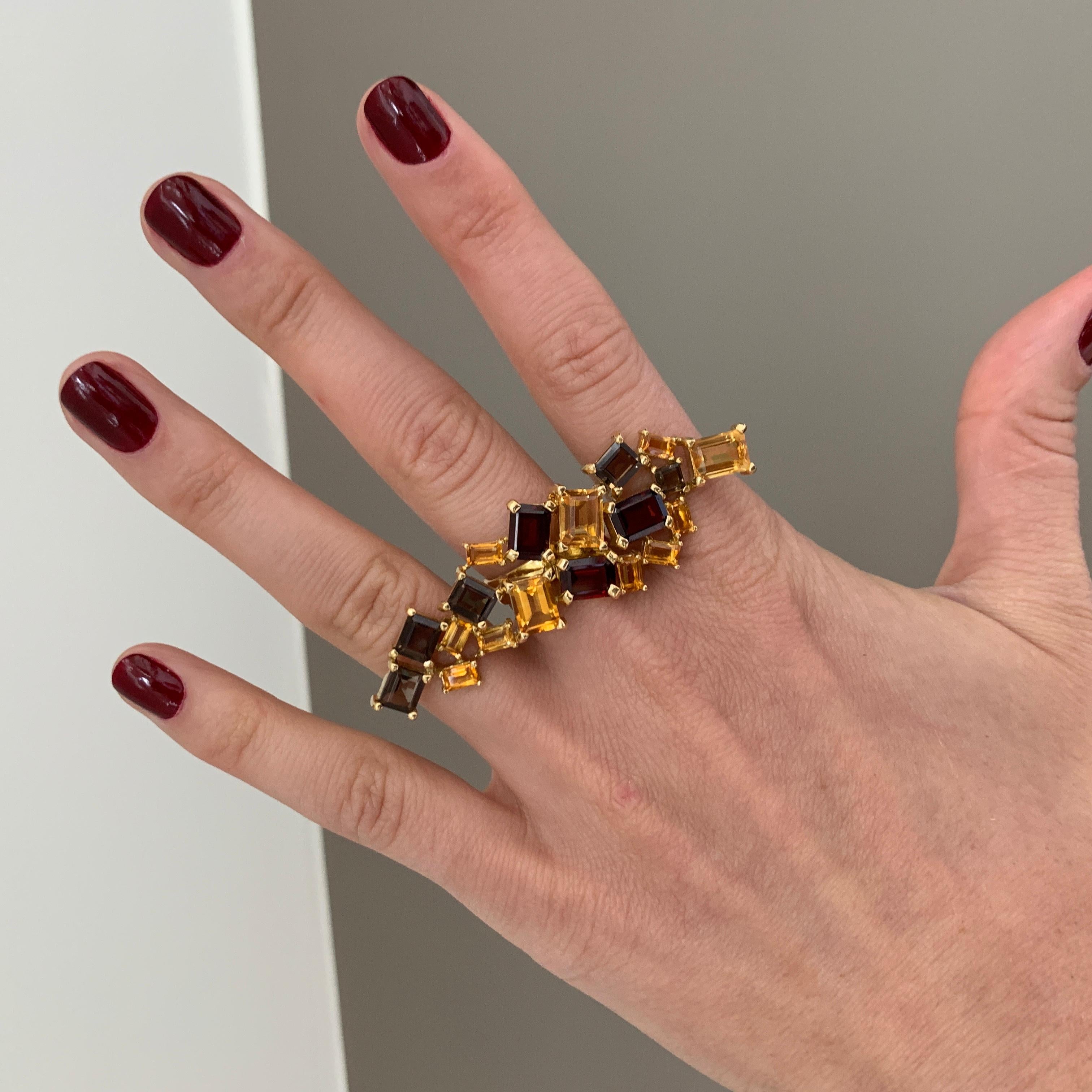 18ct Yellow Gold, Citrine, Garnet and Smokey Quartz Cocktail Ring For Sale 4