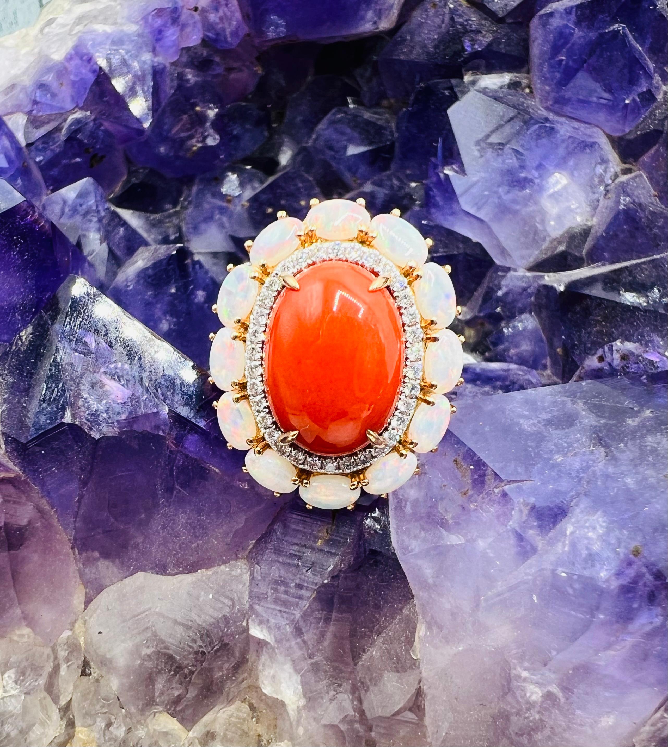 18- Carat Yellow Gold Cocktail Ring, Cabochon Coral Beautiful Red Opal Diamonds 5