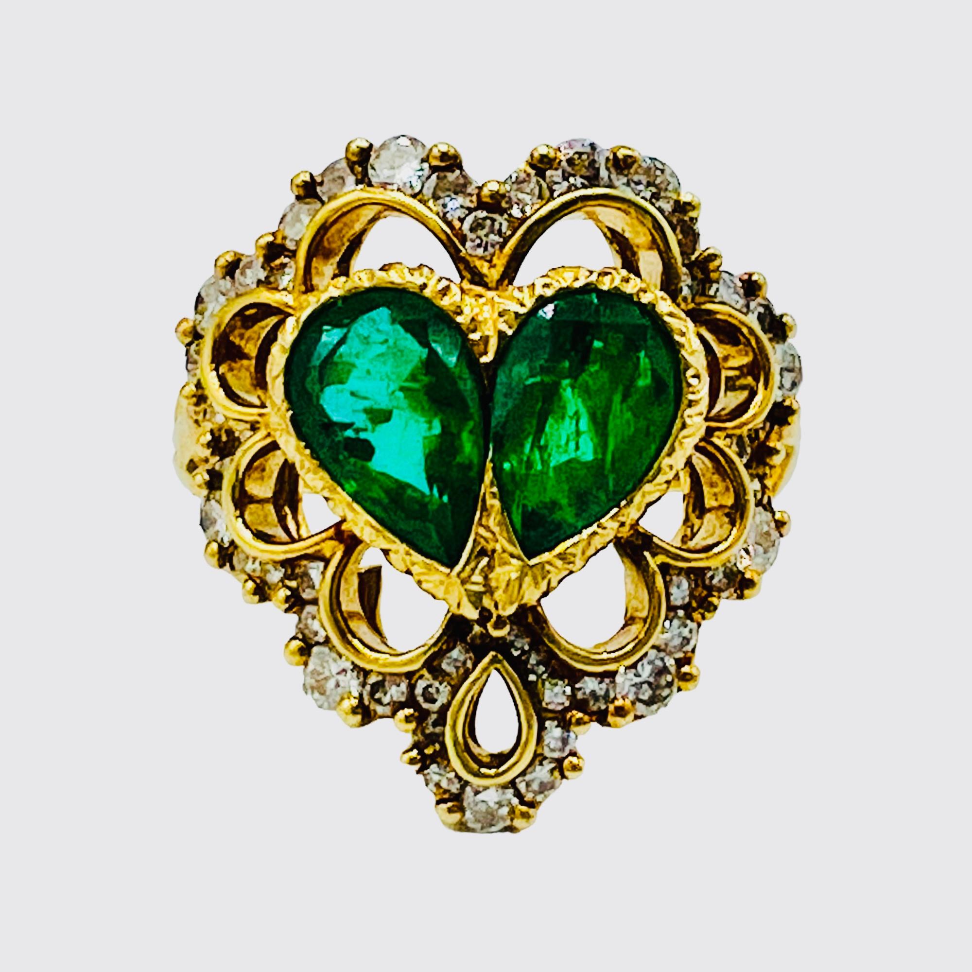 18-Carat Yellow Gold Cocktail Ring Set with Two Emeralds and Diamonds 1