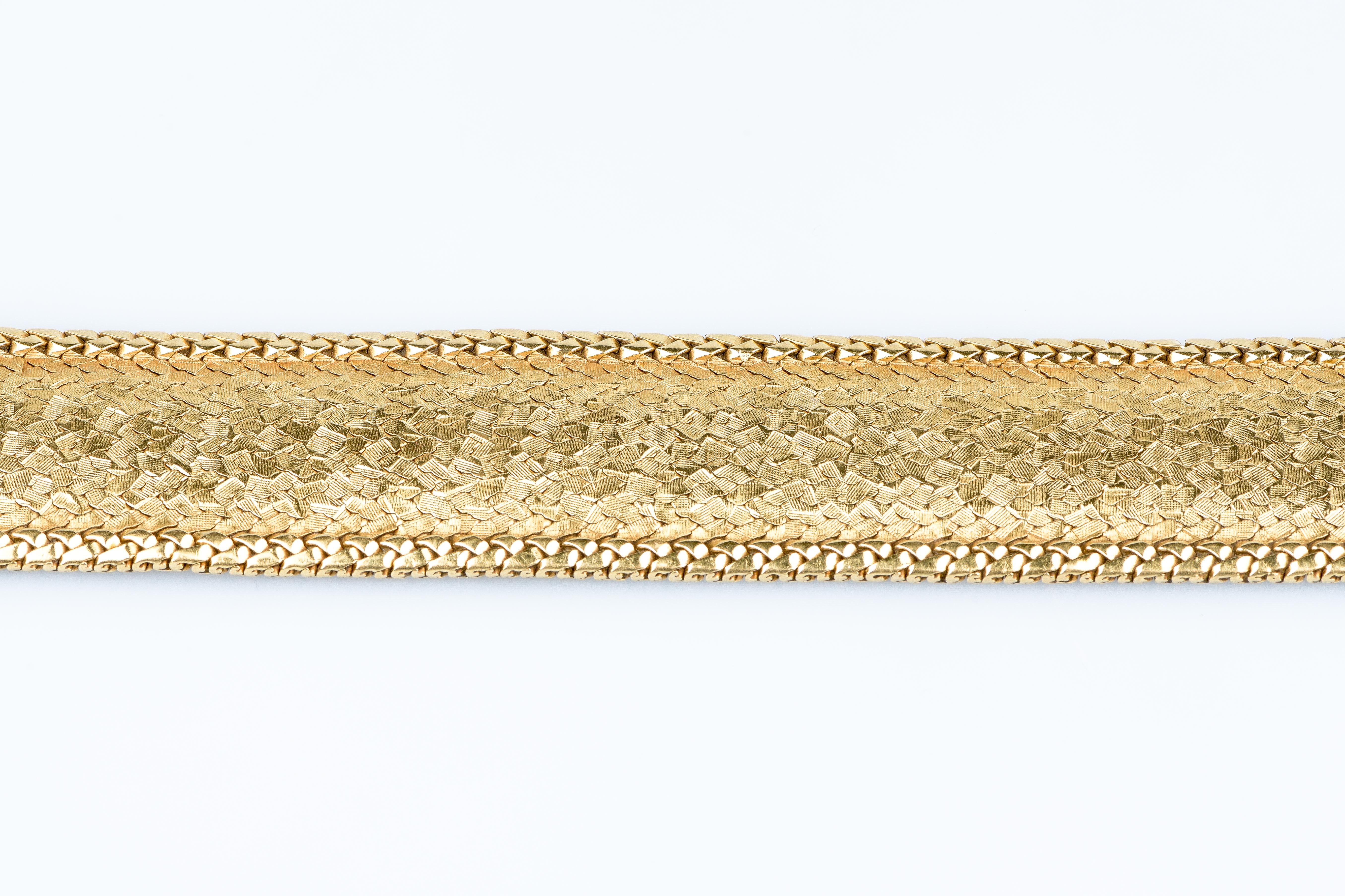 18 carat yellow gold cuff bracelet  2