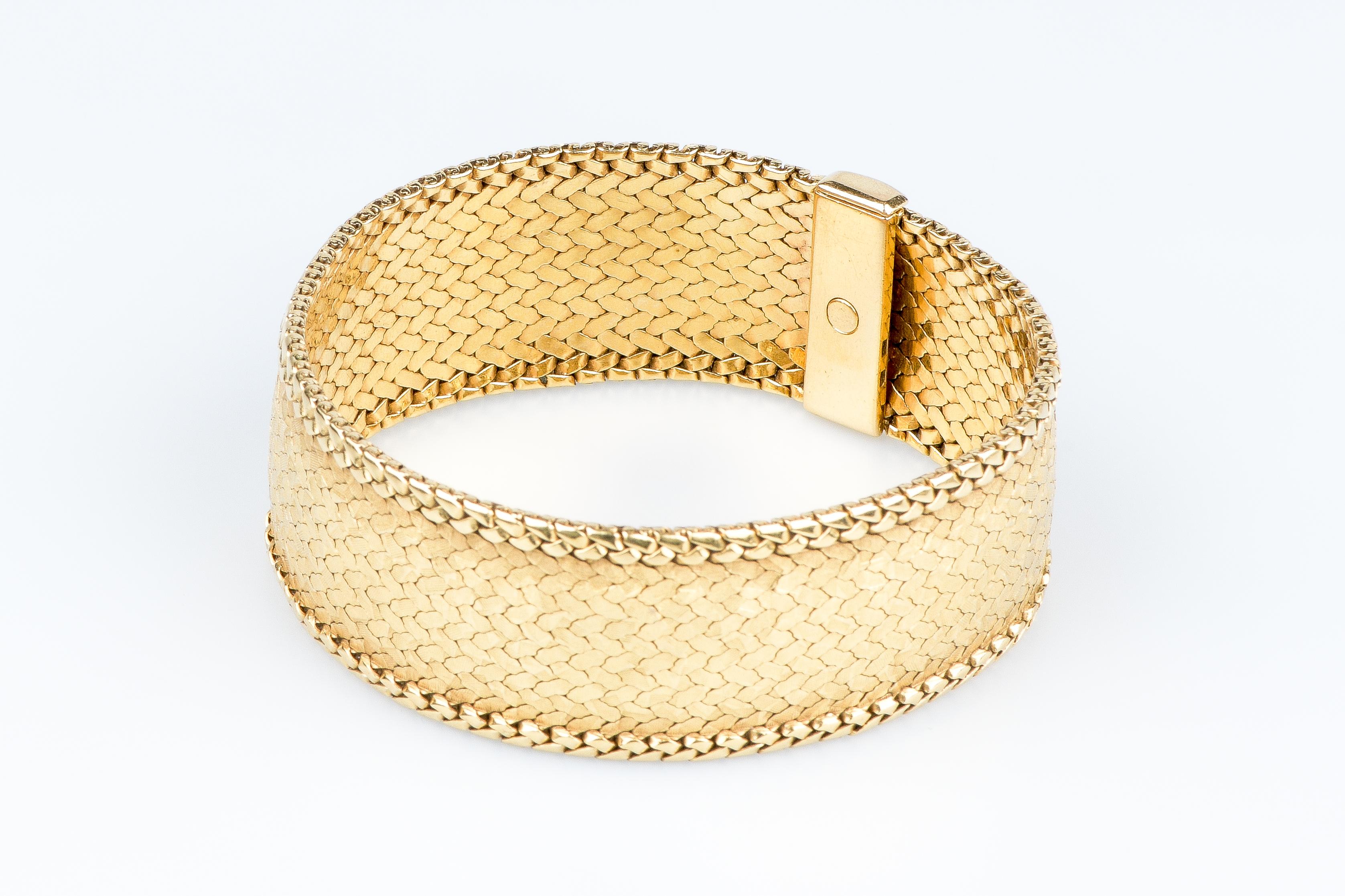 18 carat yellow gold cuff bracelet  3