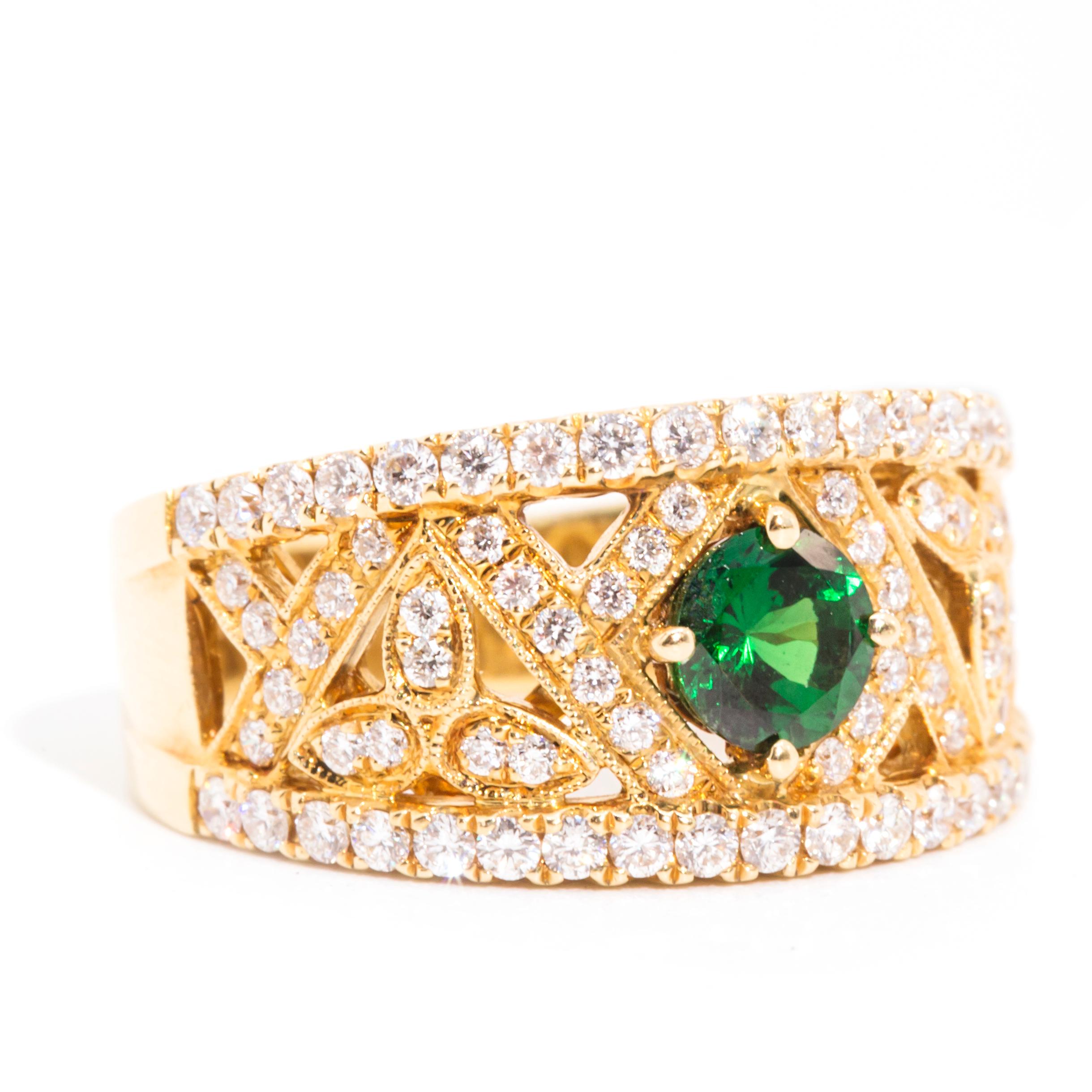 Modern 18 Carat Yellow Gold Deep Green Tsavorite and Diamond Vintage Cluster Band Ring